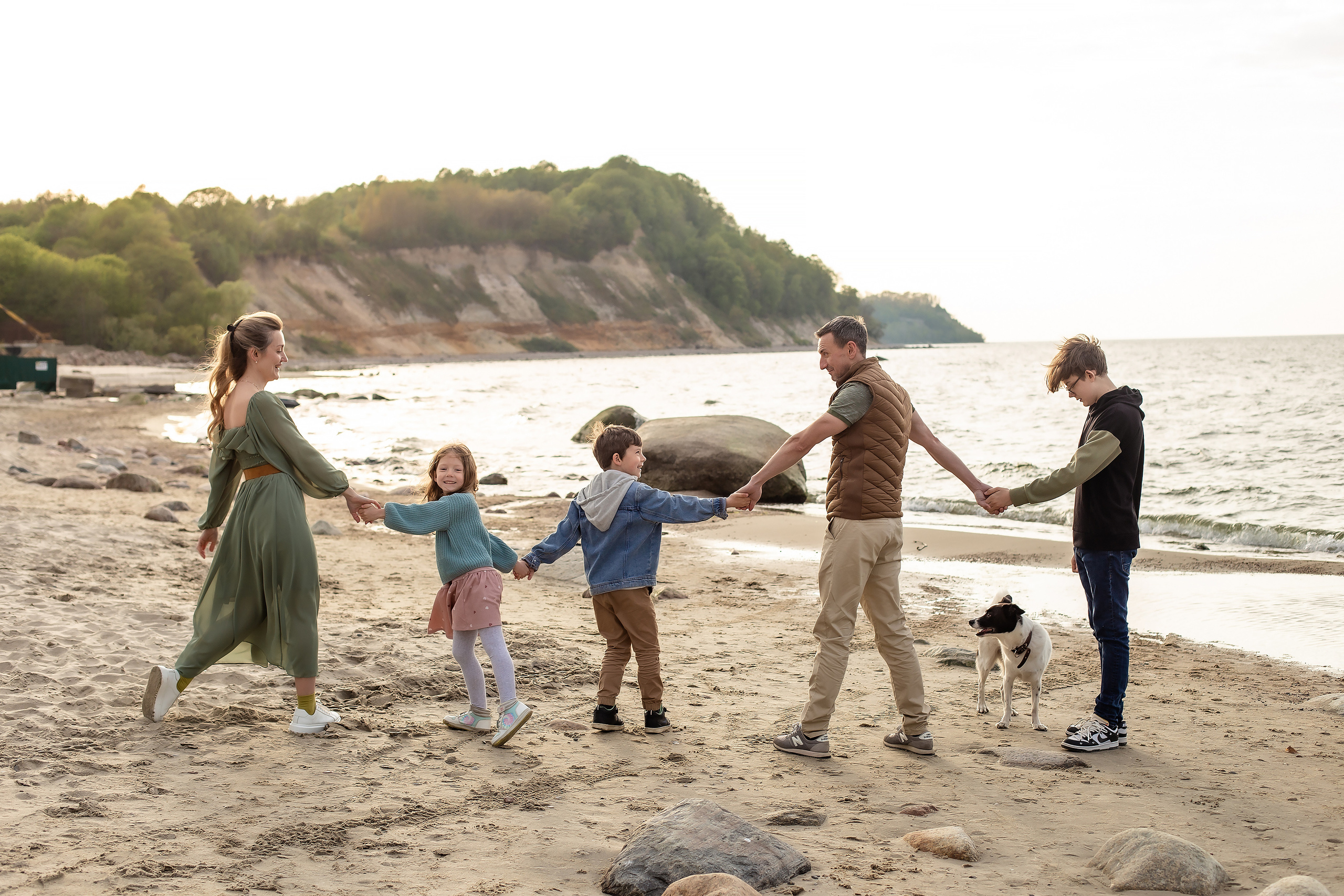 Елена, Дима, Леша, Саша, Маша и Бим. Филинская. Фотограф в Калининграде Решетникова Алина