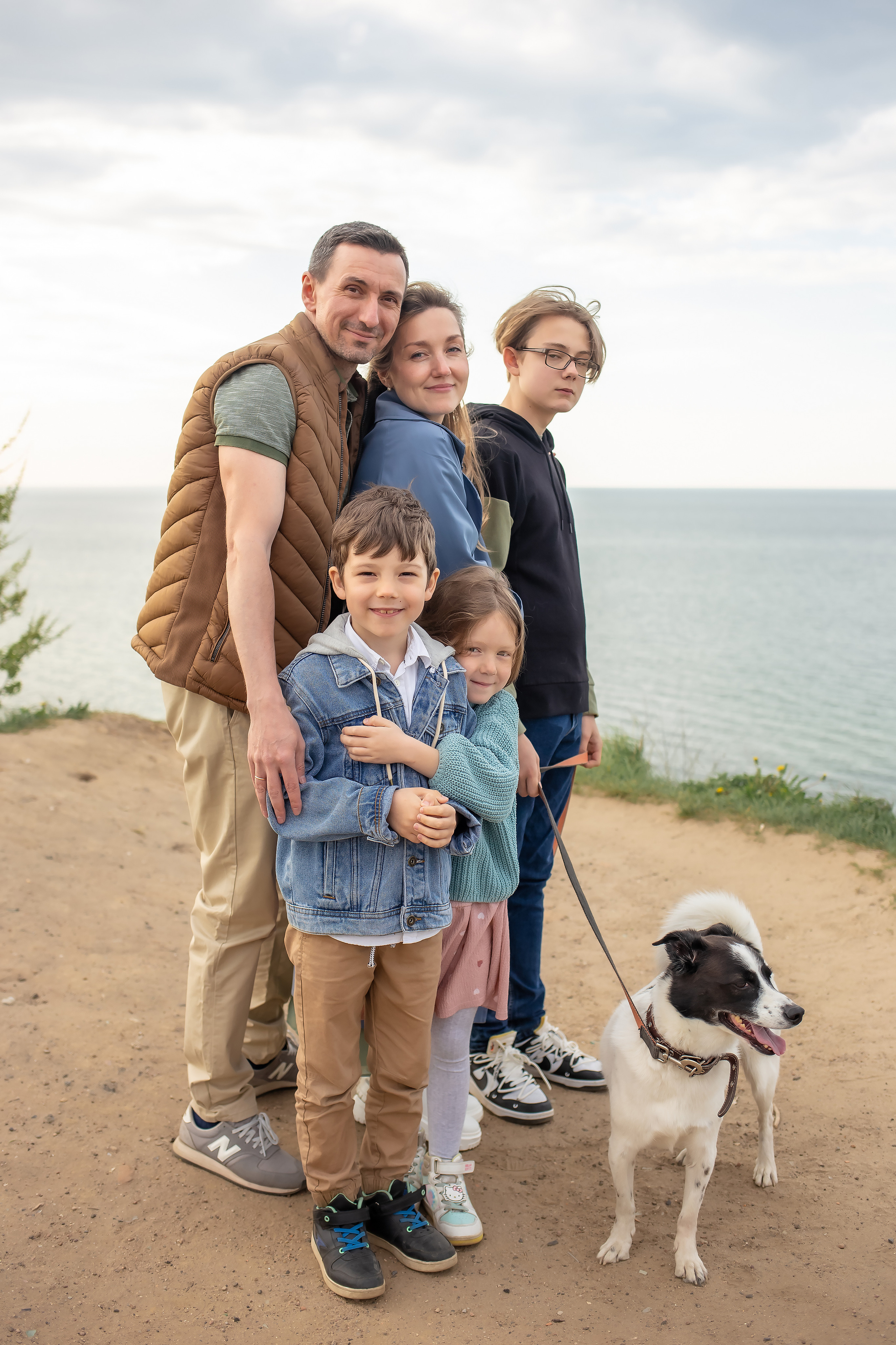 Елена, Дима, Леша, Саша, Маша и Бим. Филинская. Фотограф в Калининграде Решетникова Алина