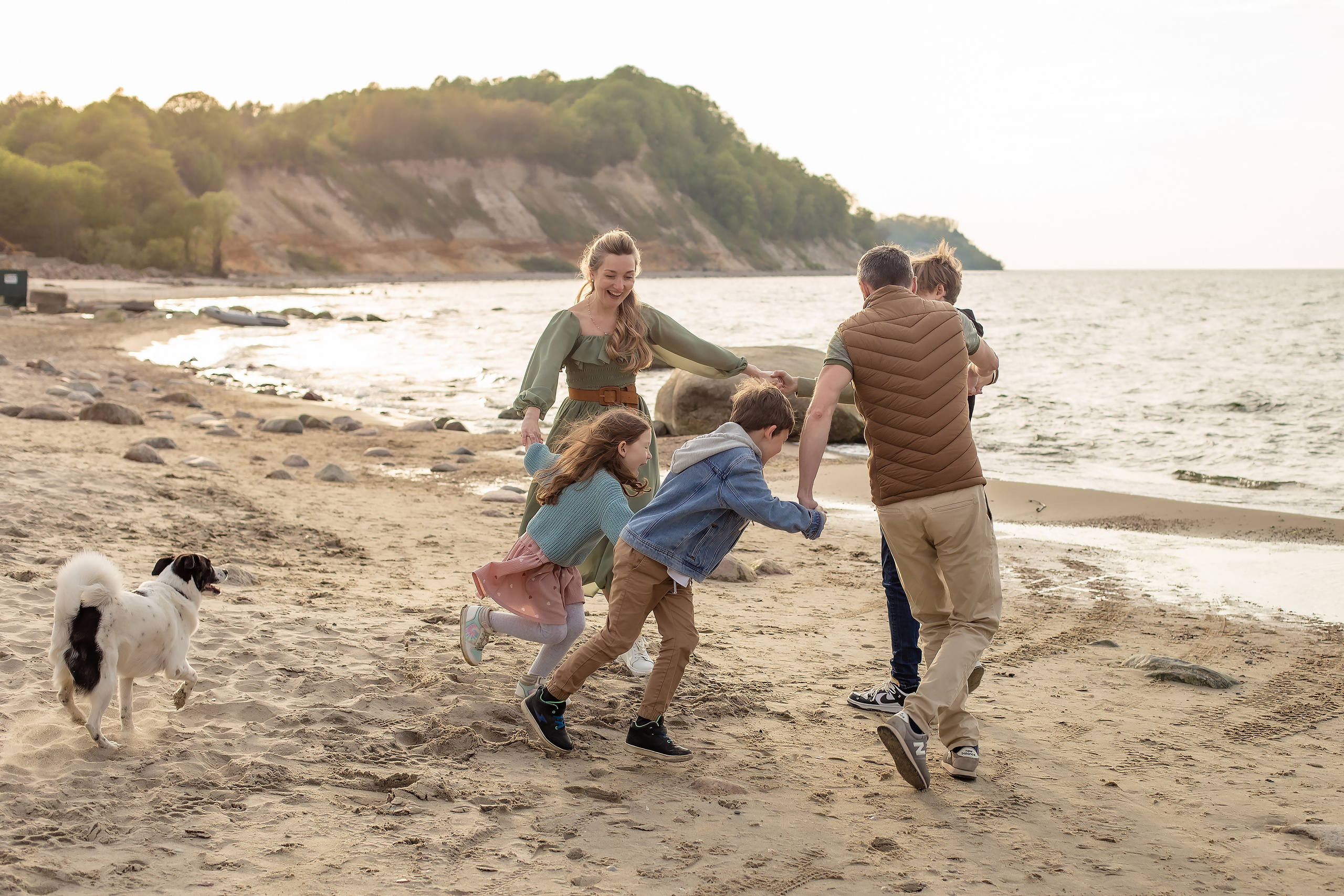 Елена, Дима, Леша, Саша, Маша и Бим. Филинская. Фотограф в Калининграде Решетникова Алина
