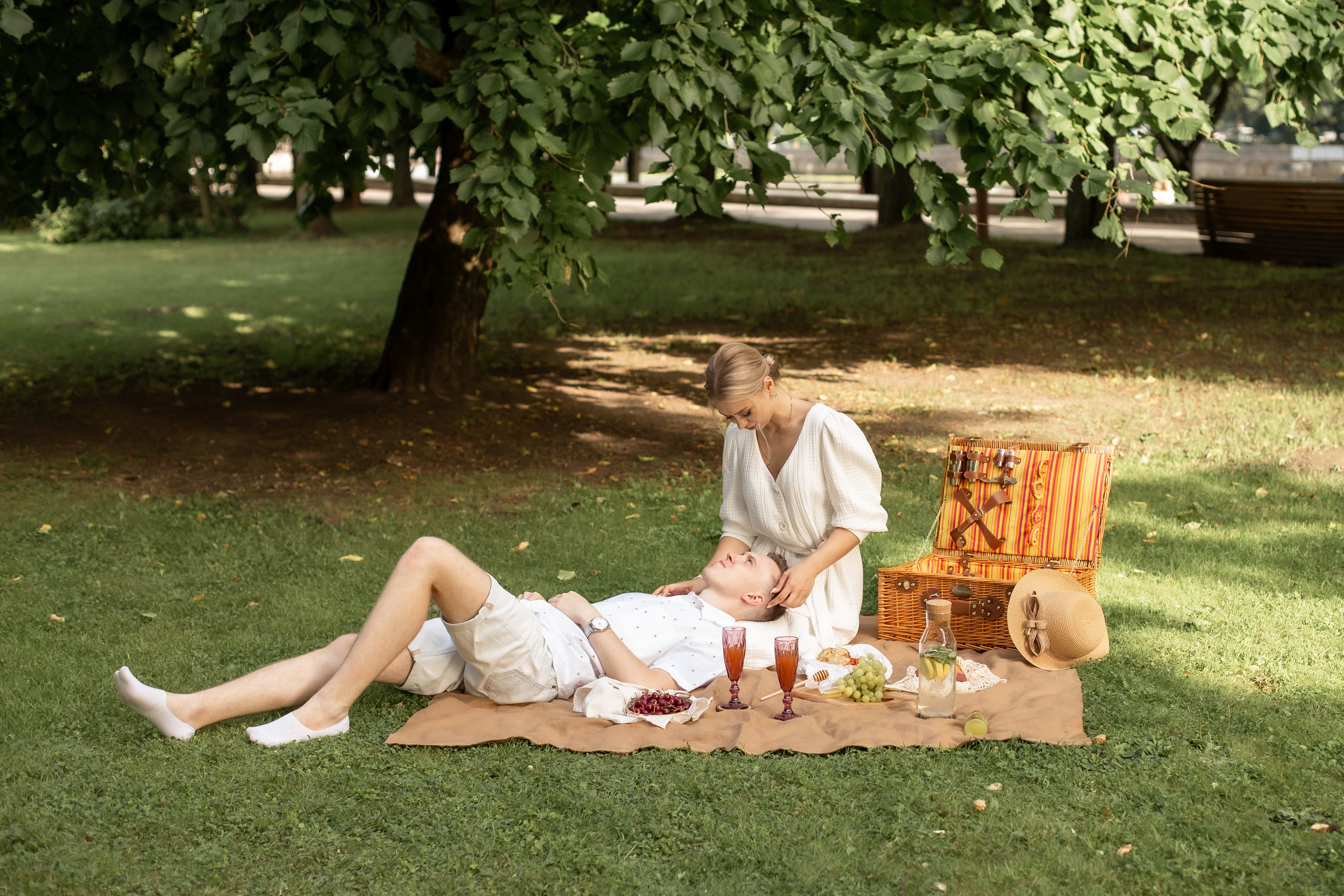 Алексей и Анастасия. Пикник. Фотограф в Калининграде Решетникова Алина
