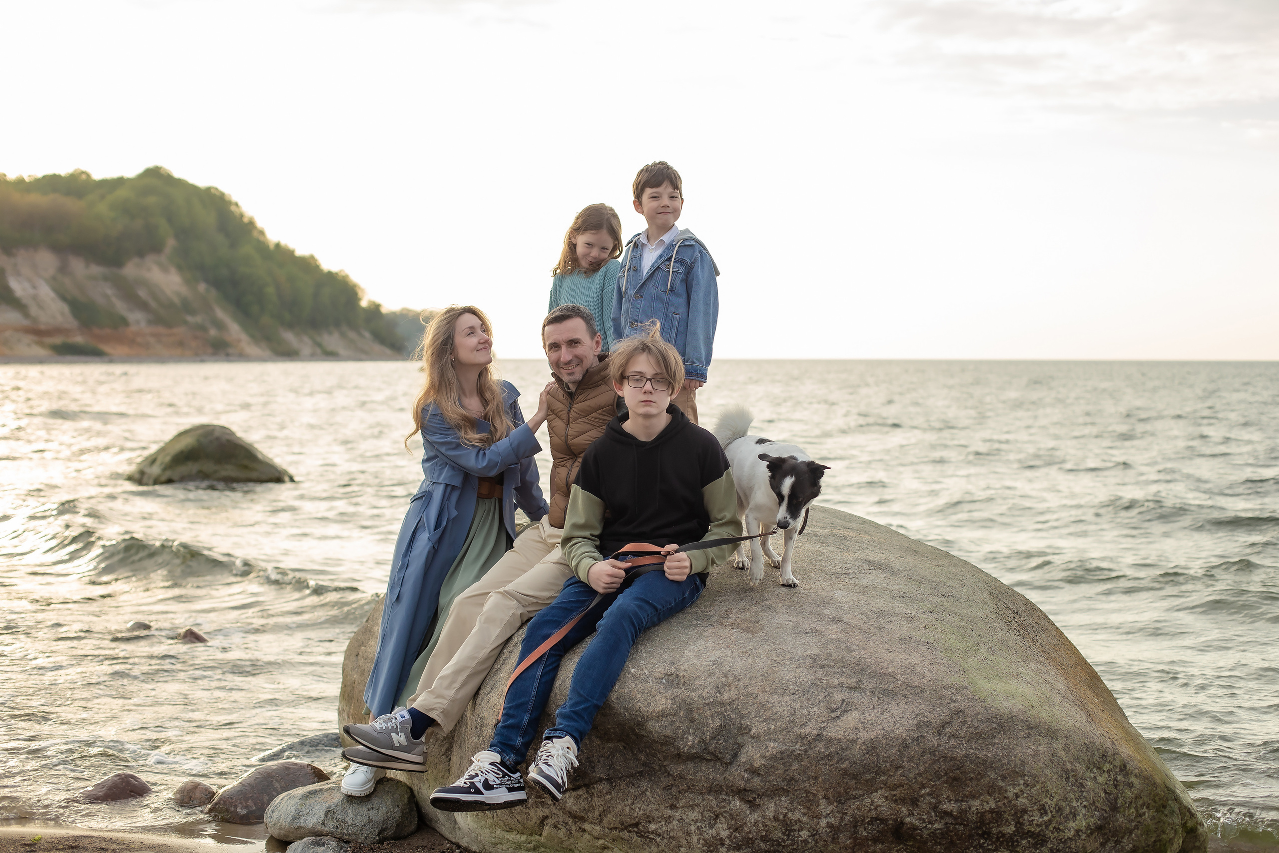 Елена, Дима, Леша, Саша, Маша и Бим. Филинская. Фотограф в Калининграде Решетникова Алина