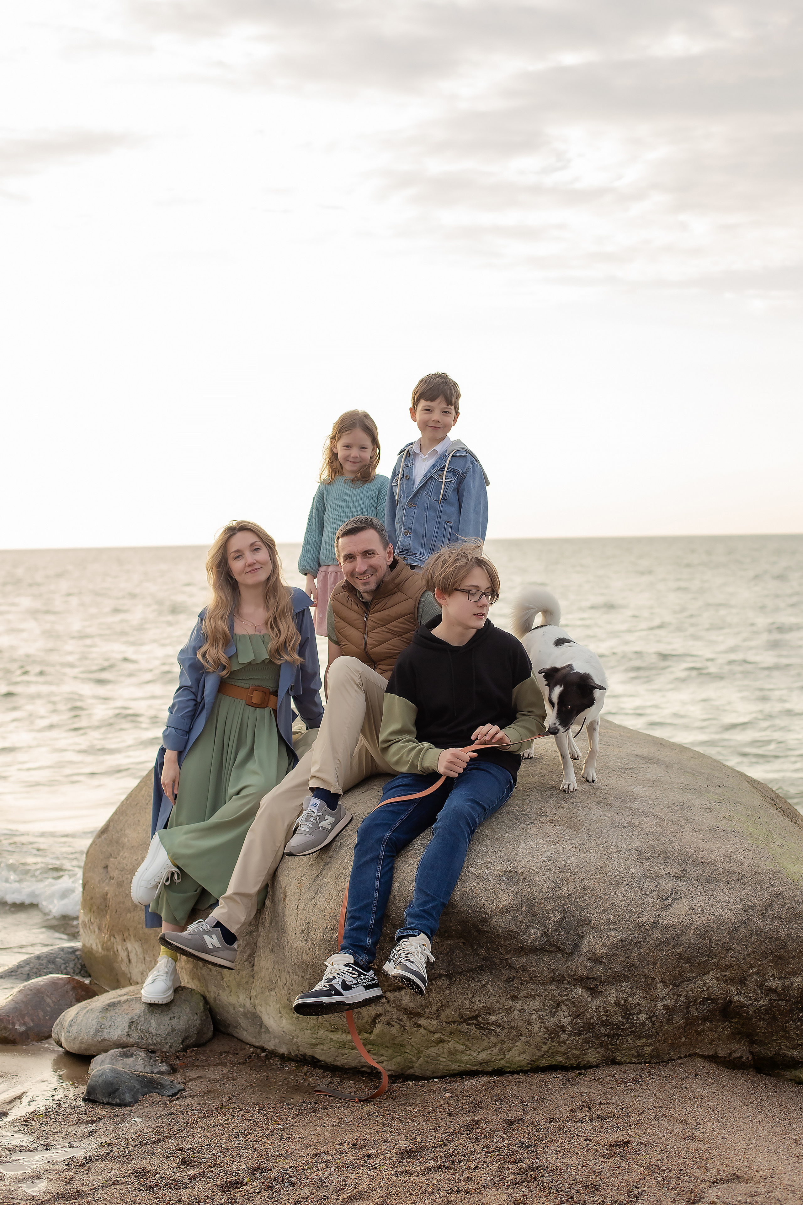 Елена, Дима, Леша, Саша, Маша и Бим. Филинская. Фотограф в Калининграде Решетникова Алина