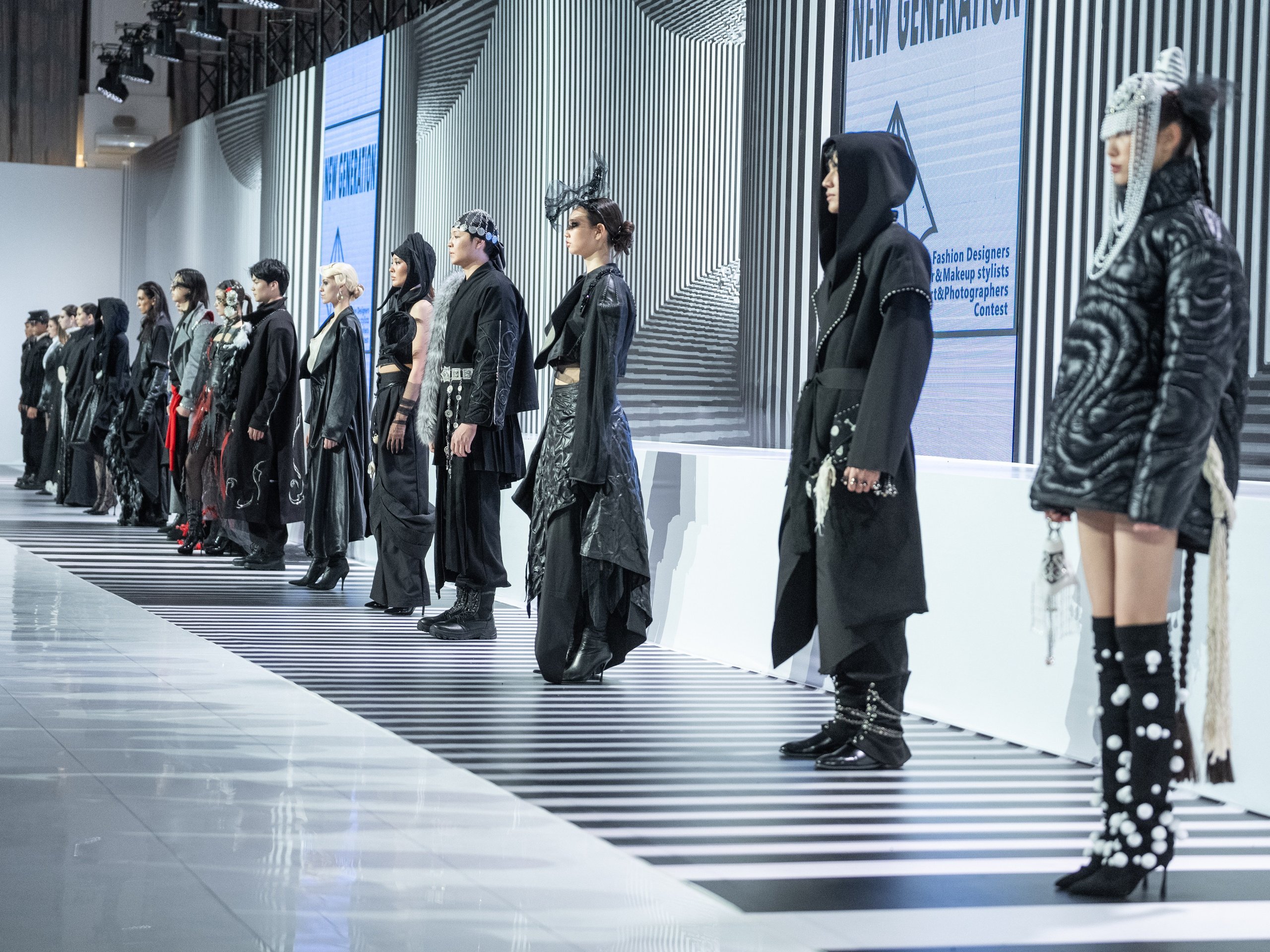 New Generation-OPEN WAY. Сайт Алматинского НЮ АРТ, будуар и фэшн фотографа Дениса Карпенко