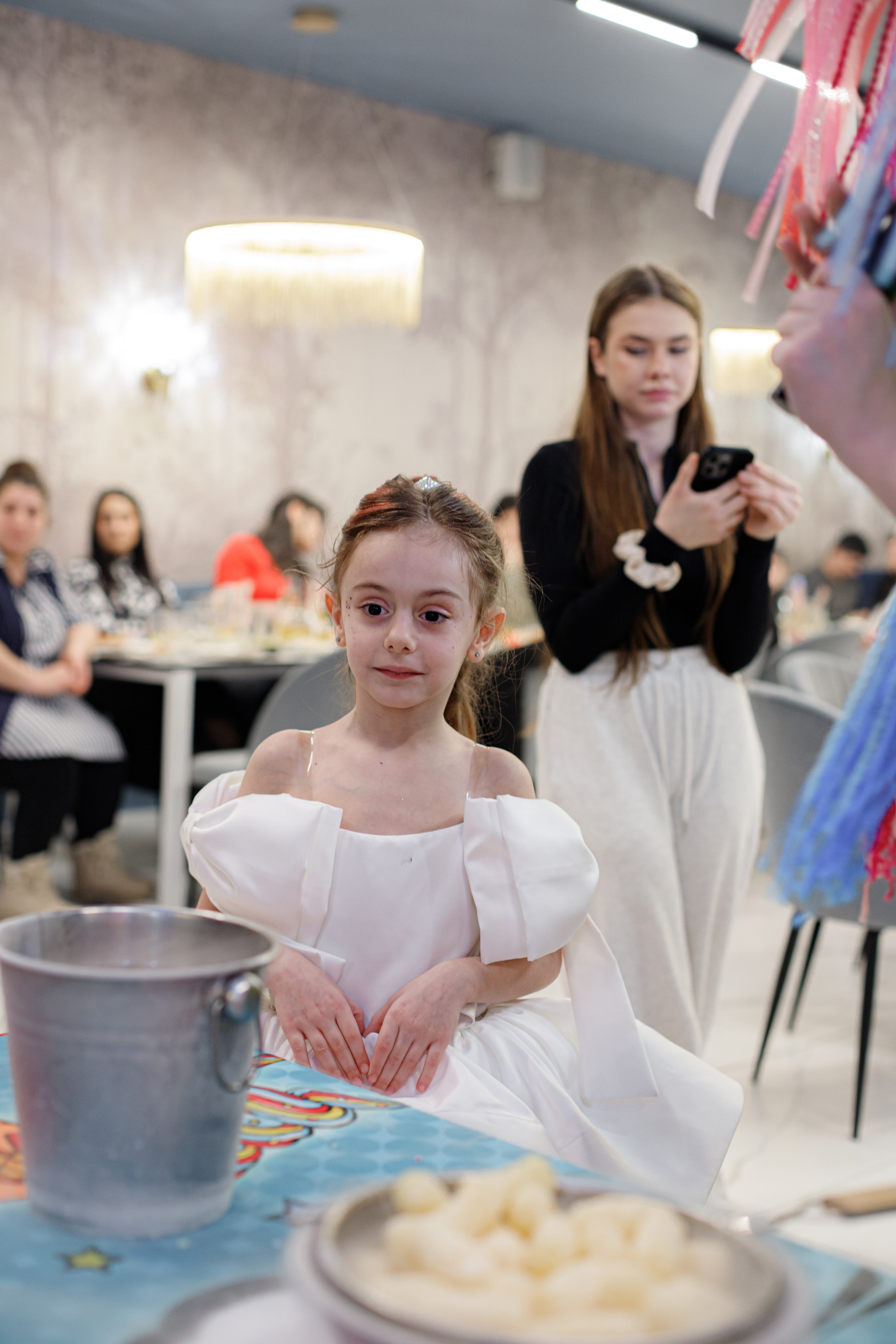 ASIA'S BIRTHDAY PARTY. Photokarish