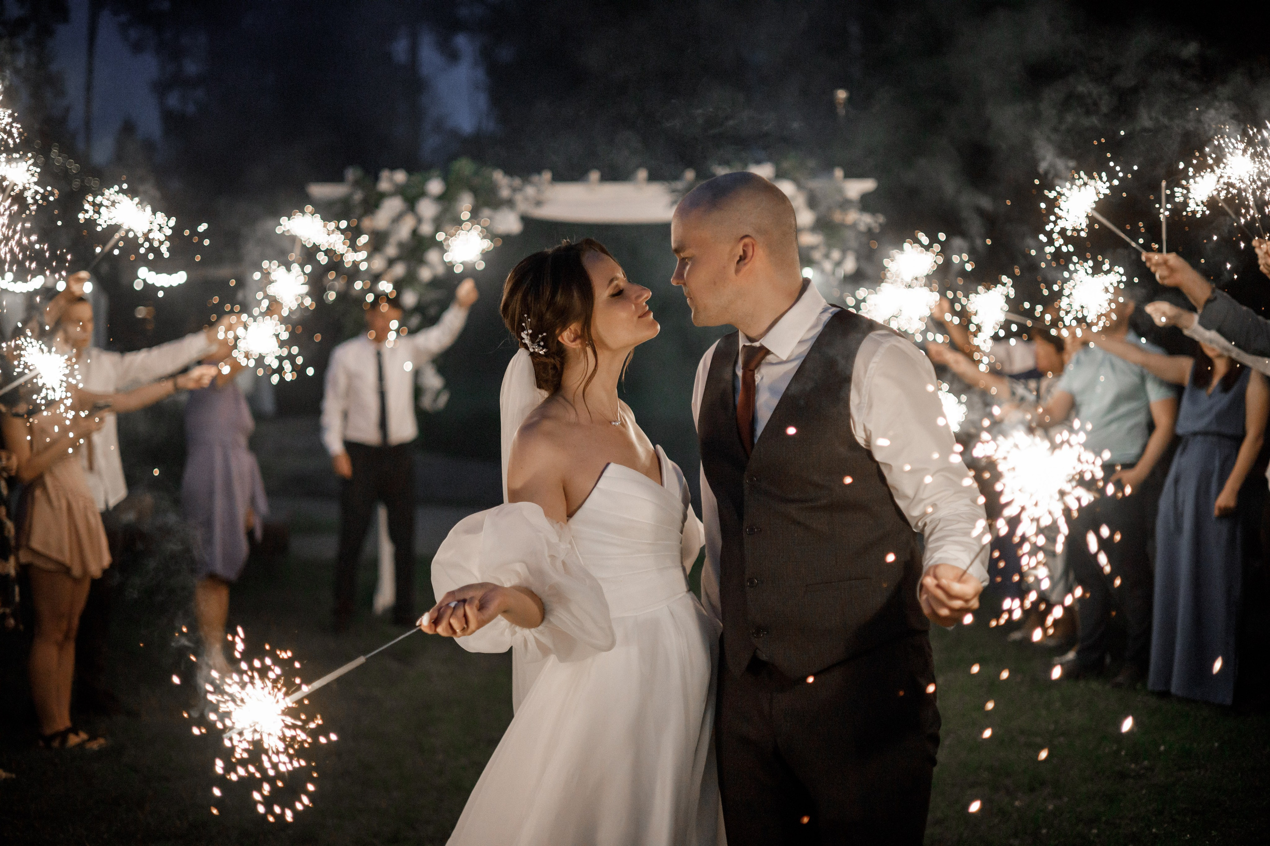 Полина и Дмитрий, загородный клуб «Барин», ЗАГС в г. Пушкино. Свадебный и репортажный фотограф (Москва, Королев и другие)