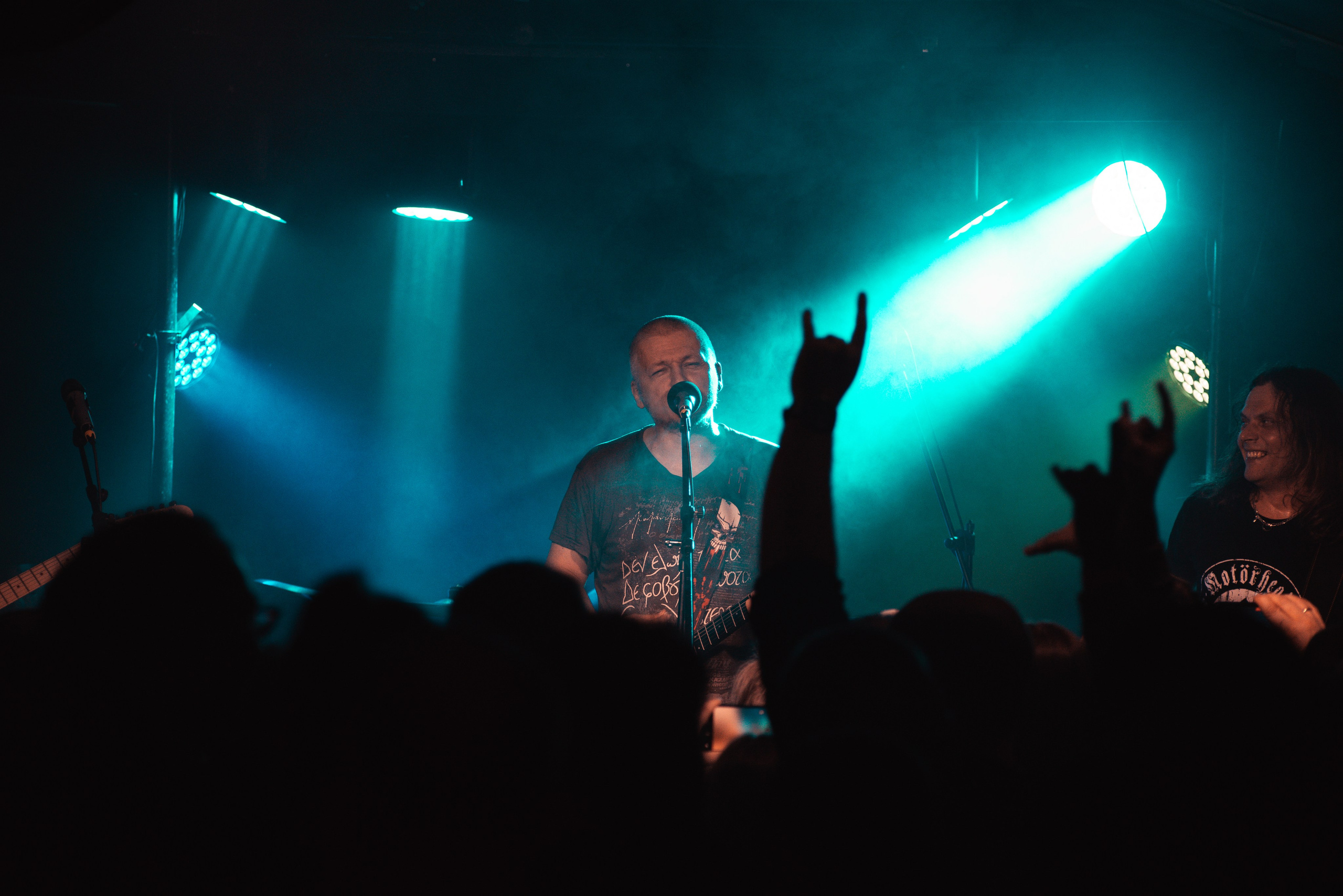 Потомучто. Красноярск, 28.02.2025, бар 64/6. Фотограф Регина Крикунова г. Красноярск