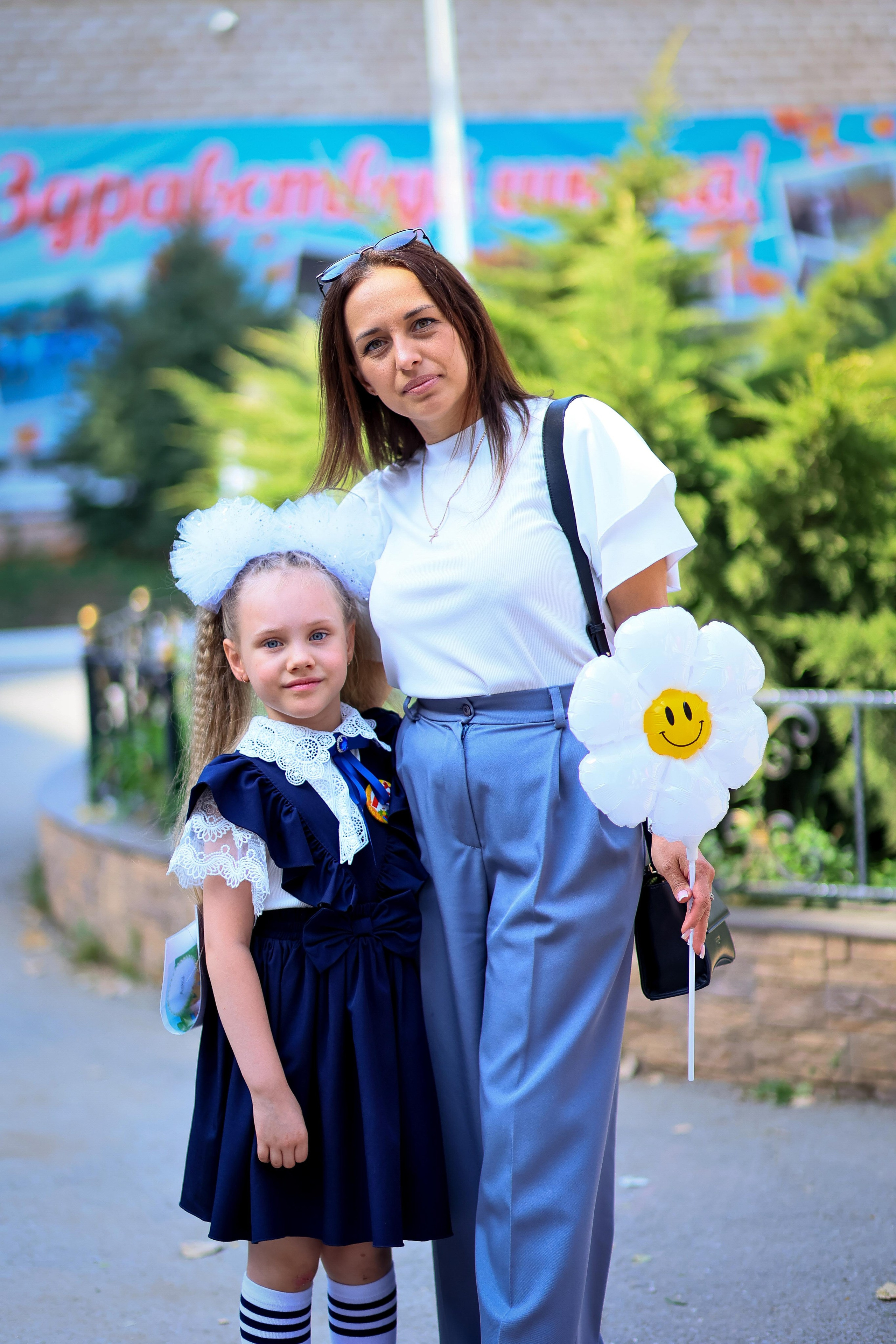 ШКОЛА 1 СЕНТЯБРЯ. Свадебный фотограф — видеограф в г. Астрахань Екатерина Юмашева