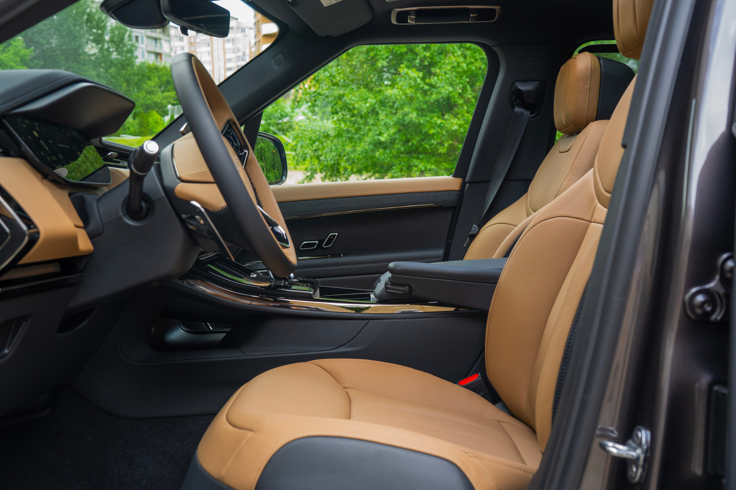 Range Rover Sport 2026. Автомобильный фотограф Ногинск Денис Городок