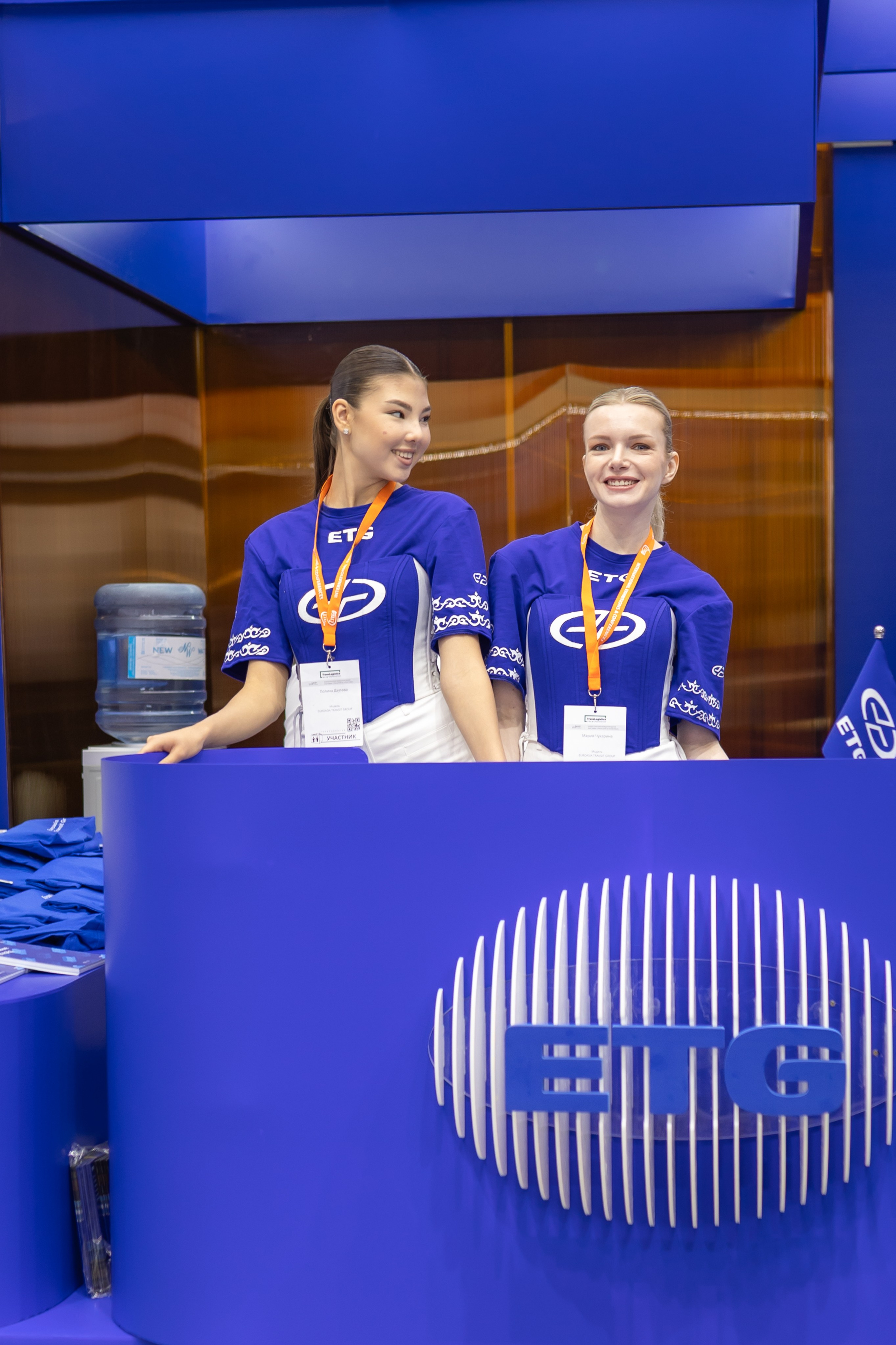 ETG Logistic Выставка в Атакенте. Коммерческий и репортажный фотограф в Алматы — Jora Abramov