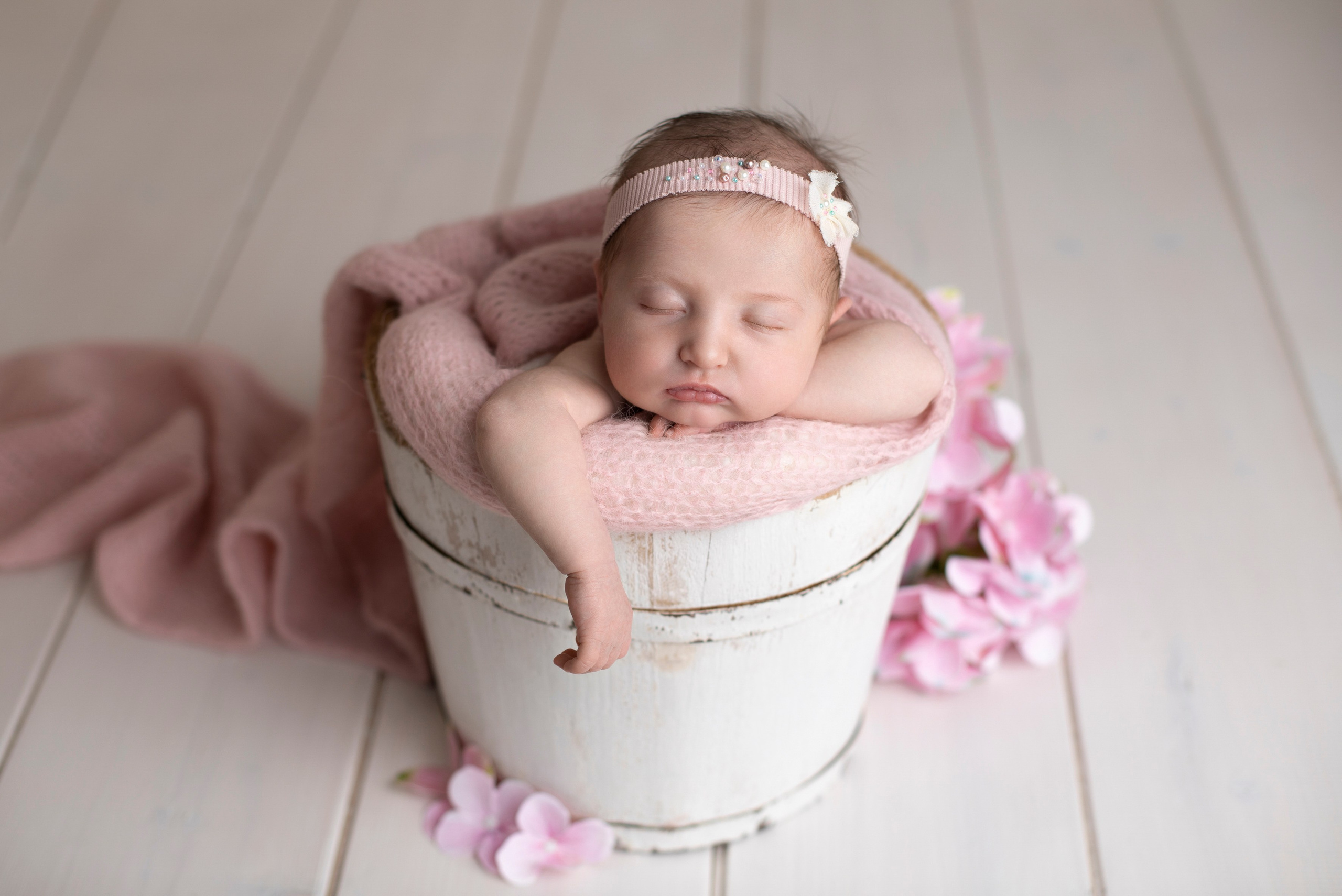 Новорожденные девочки. Фотограф новорожденных в Нижнем Новгороде Белякова Оксана