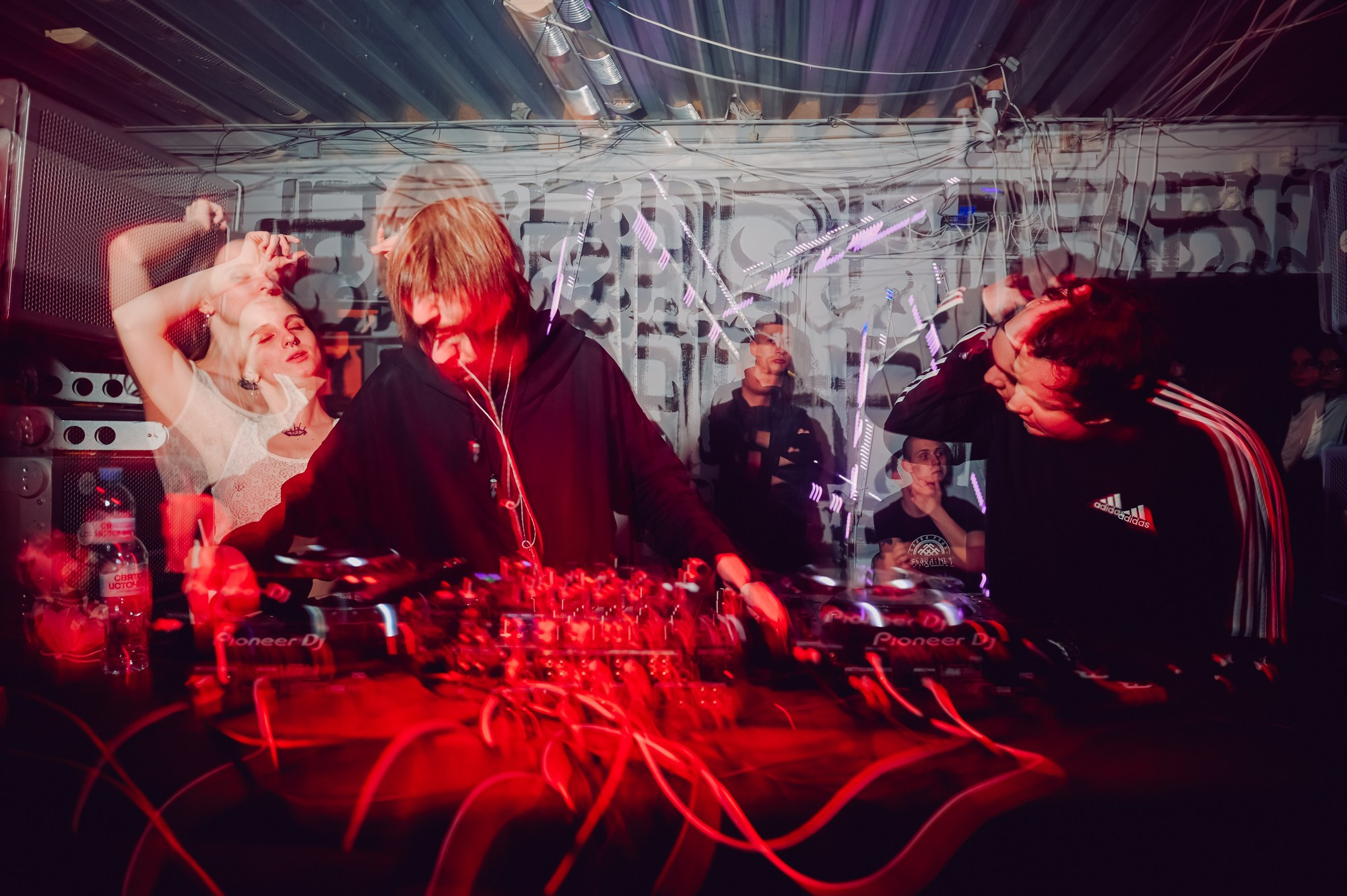 Crystal castles night Krasnodar. Сайт фотографа Данилы Пащенко