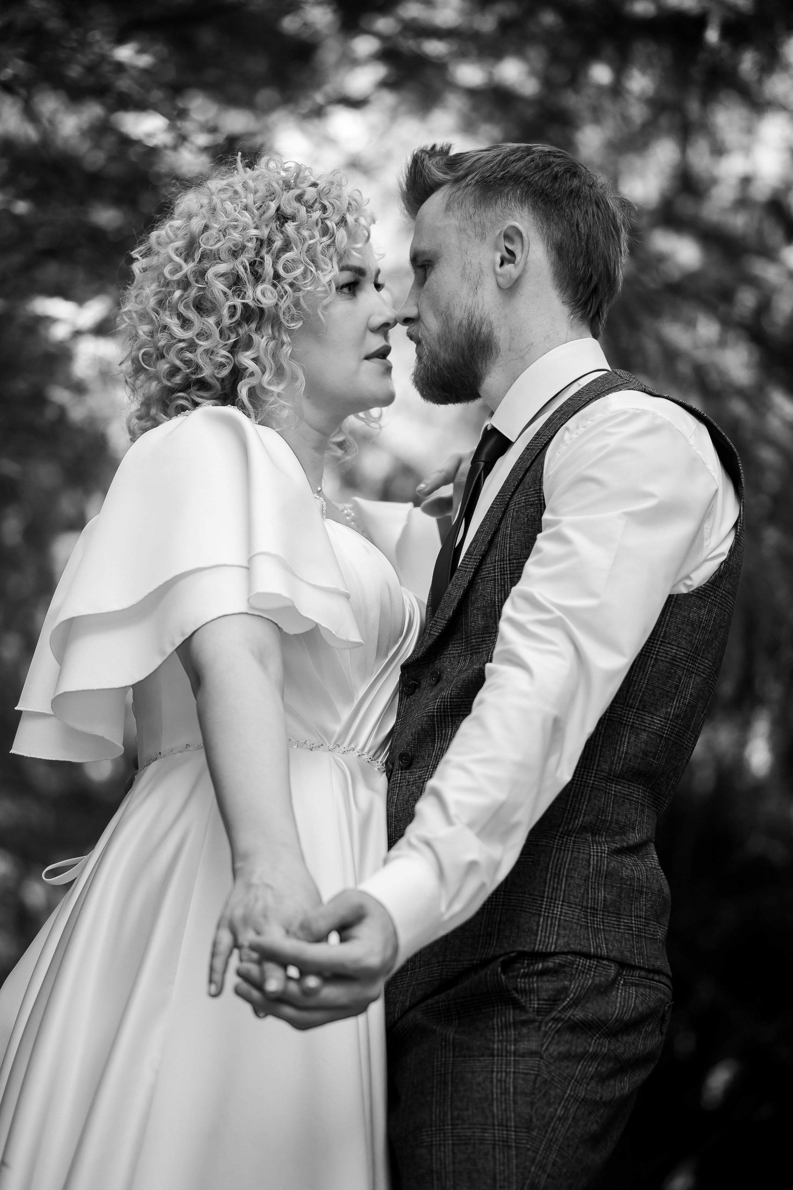 Кудряшки, лето, парк, пижо. Креативный и женский Фотограф Омске Наталья Лебедева