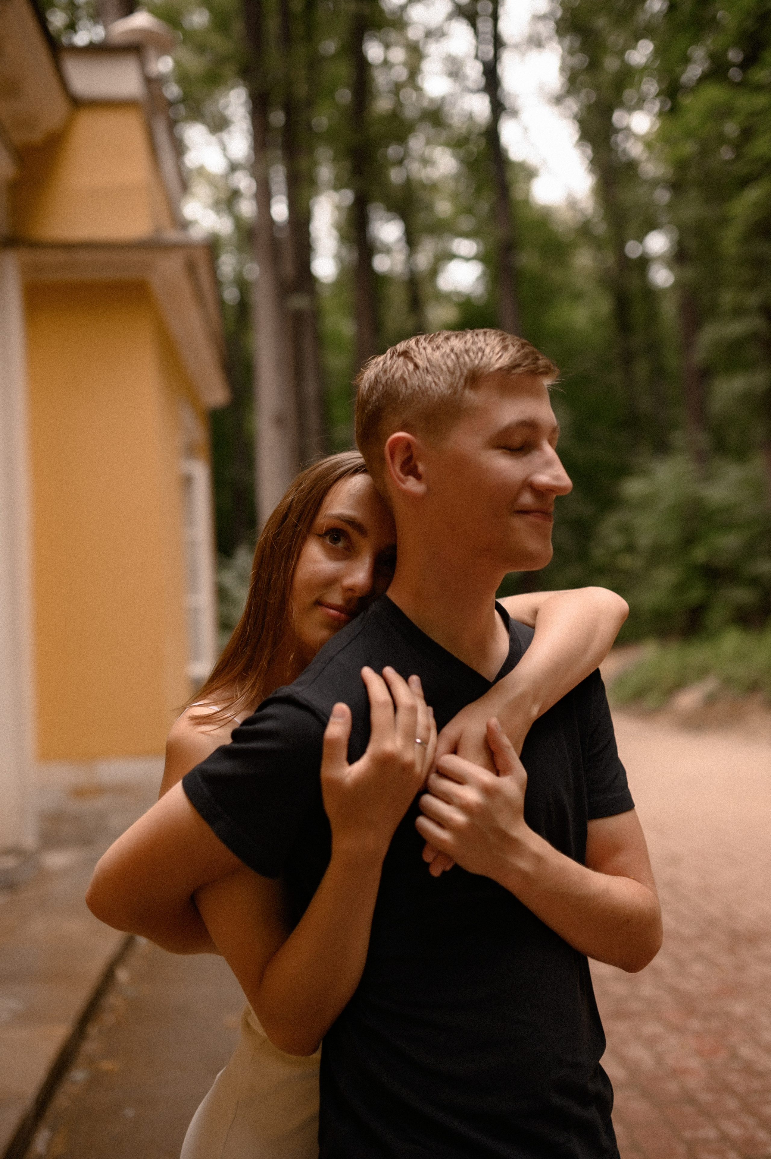 Толя и Настя. Царицыно. Семейный и свадебный lifestyle-фотограф в Москве Мария Петрова