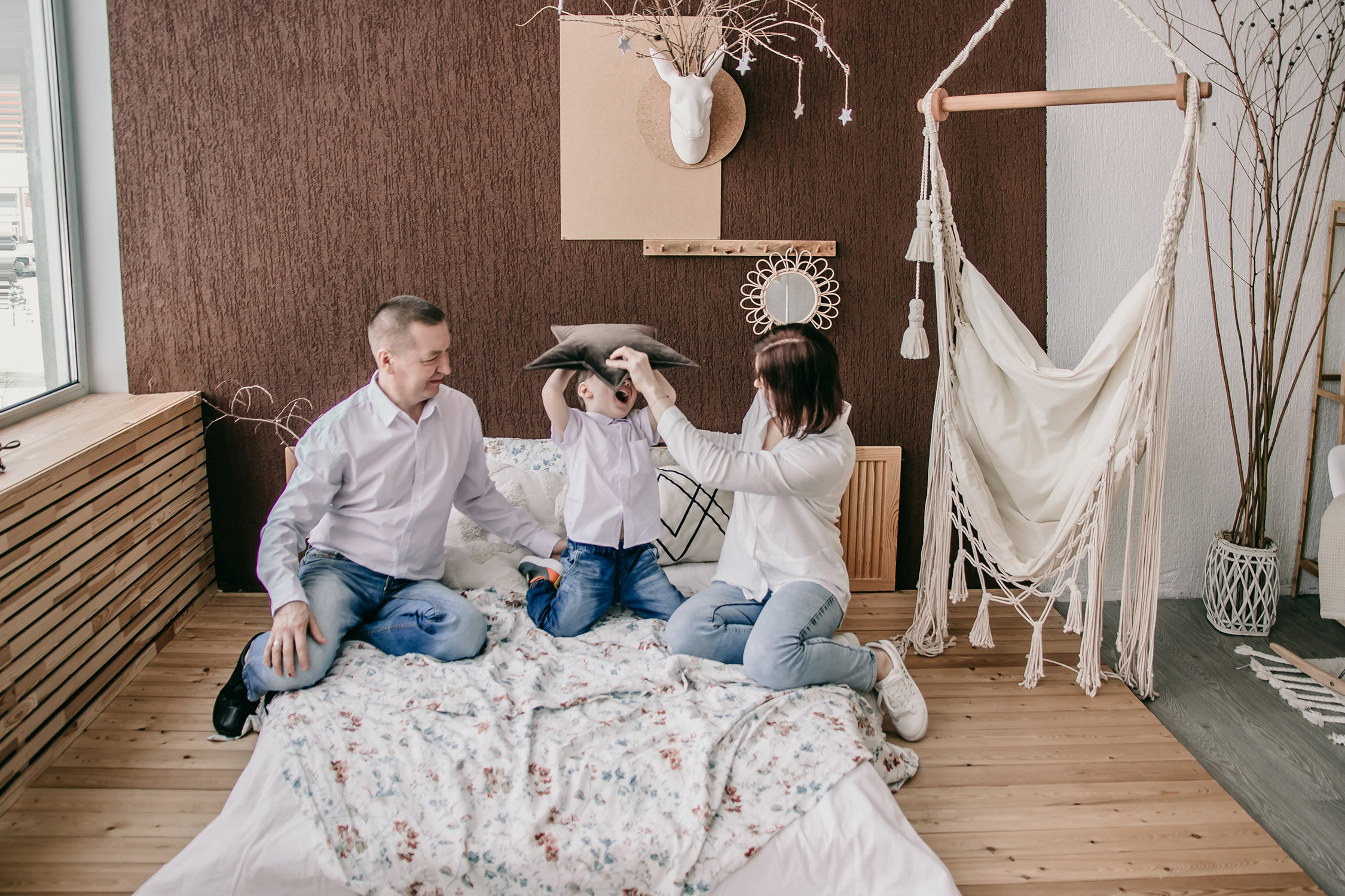 Ярослава, Евгений и их сын Енисей. Фотограф Регина Крикунова г. Красноярск