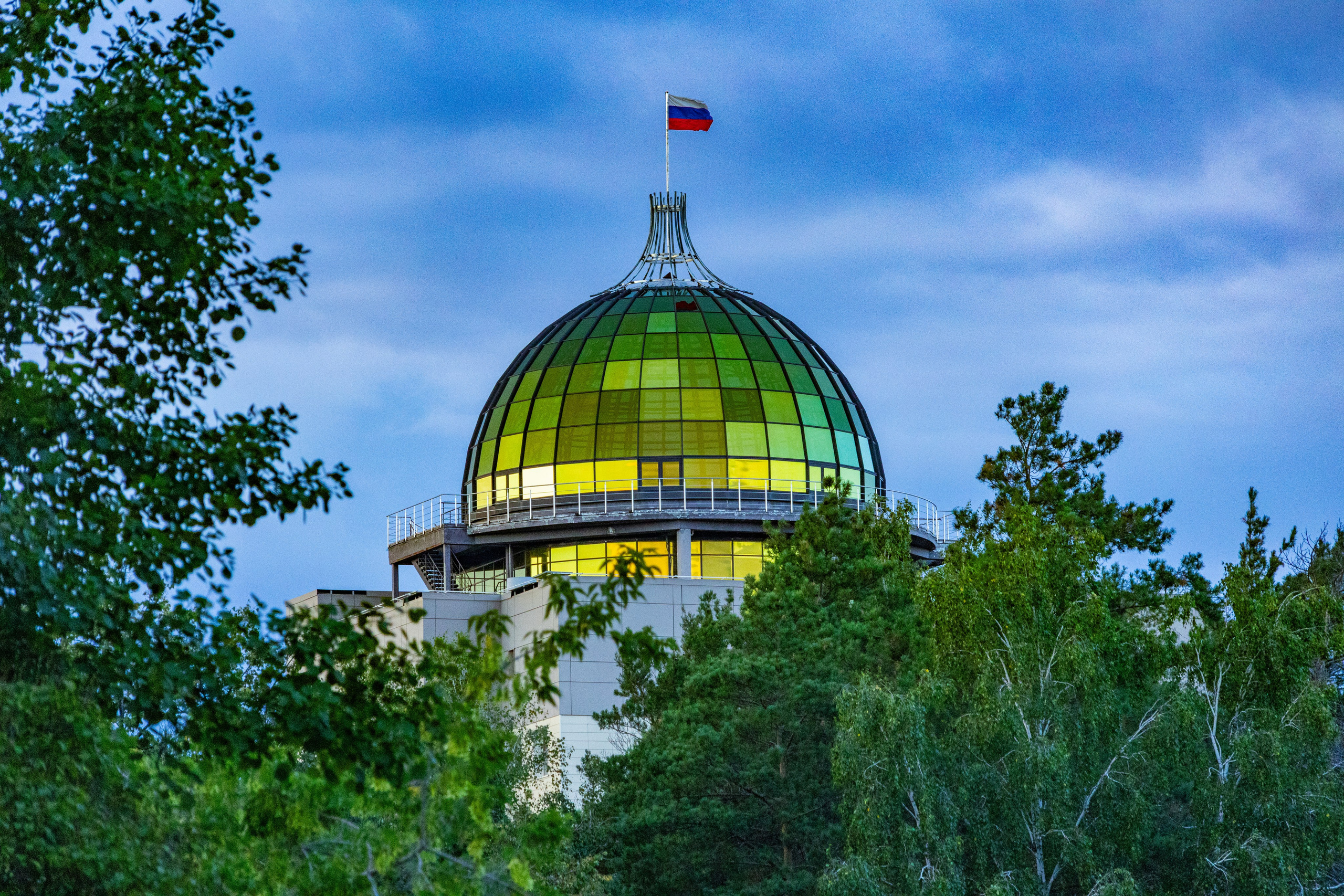 Новосибирск. Jean De Vivre Gallery