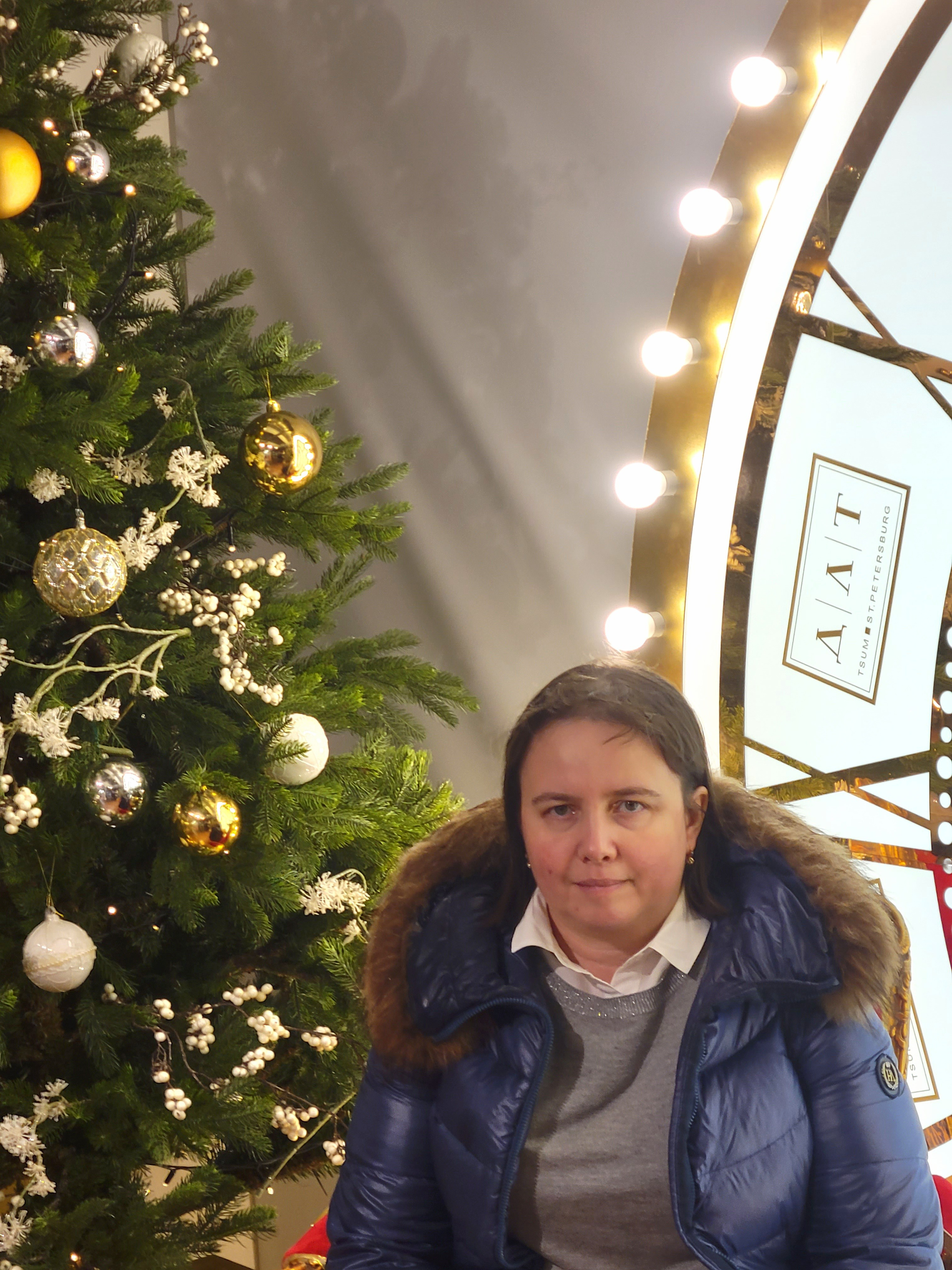 В ДЛТ ярмарку елочных игрушек нашли еще год назад. Классные игрушки по разумным (и не очень) ценам