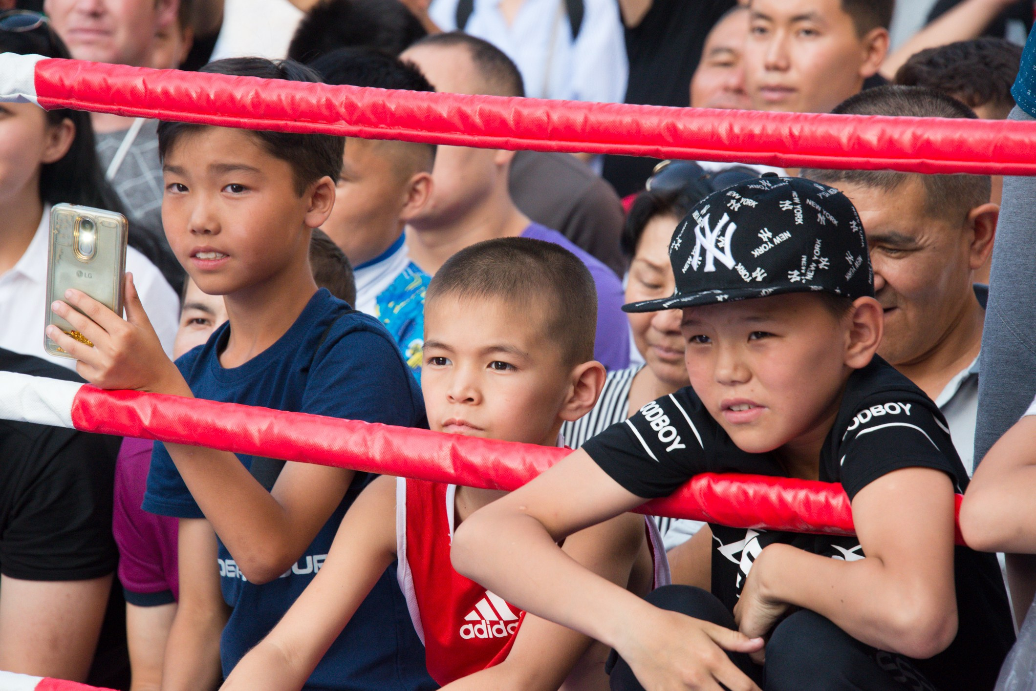 Бокс. Фотосъёмка. Фотограф Сергей Авдеев-семейный и детский фотограф в Алматы