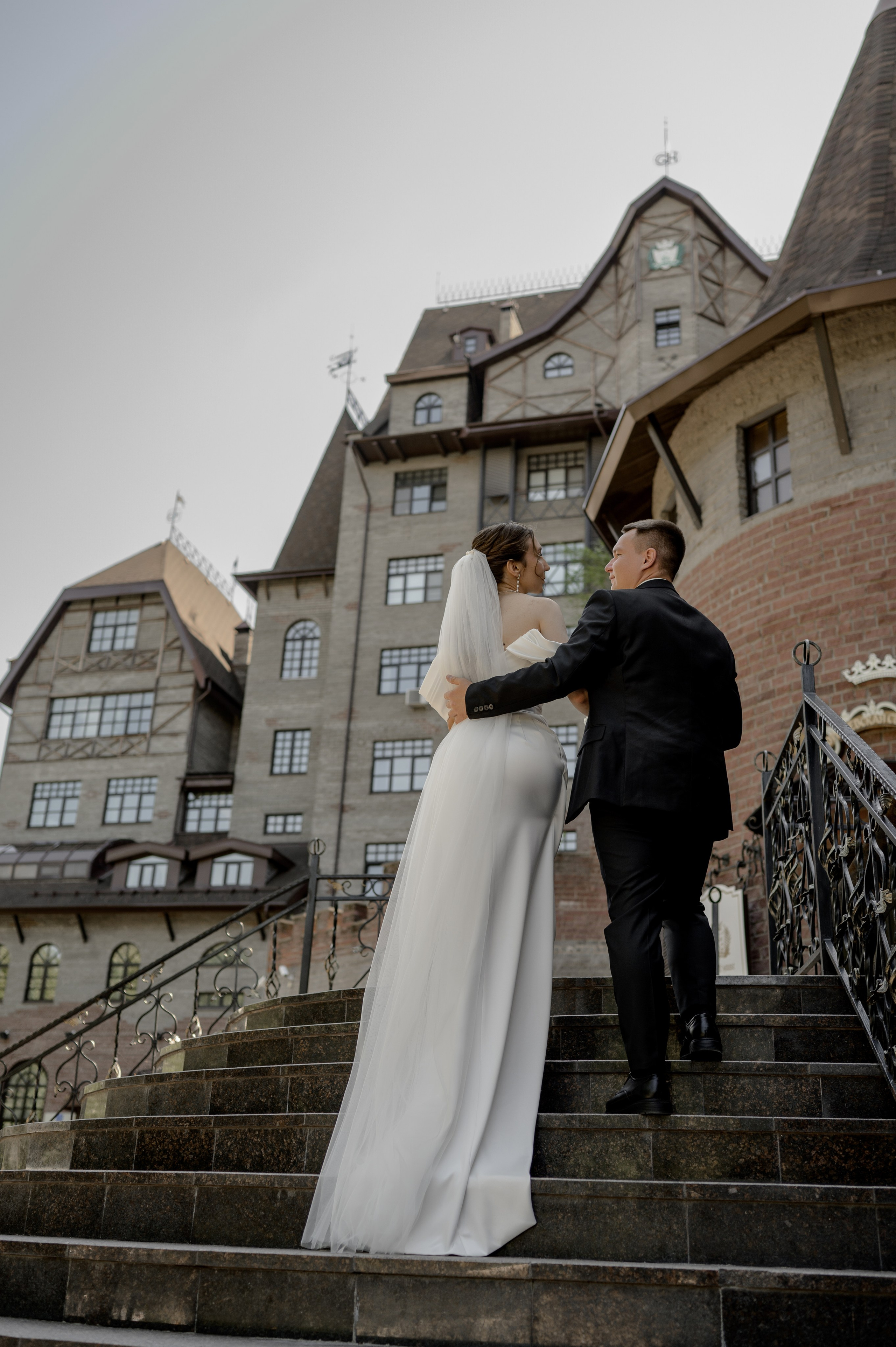Арсений и Вероника. Свадебный фотограф в Тюмени Анастасия Конева