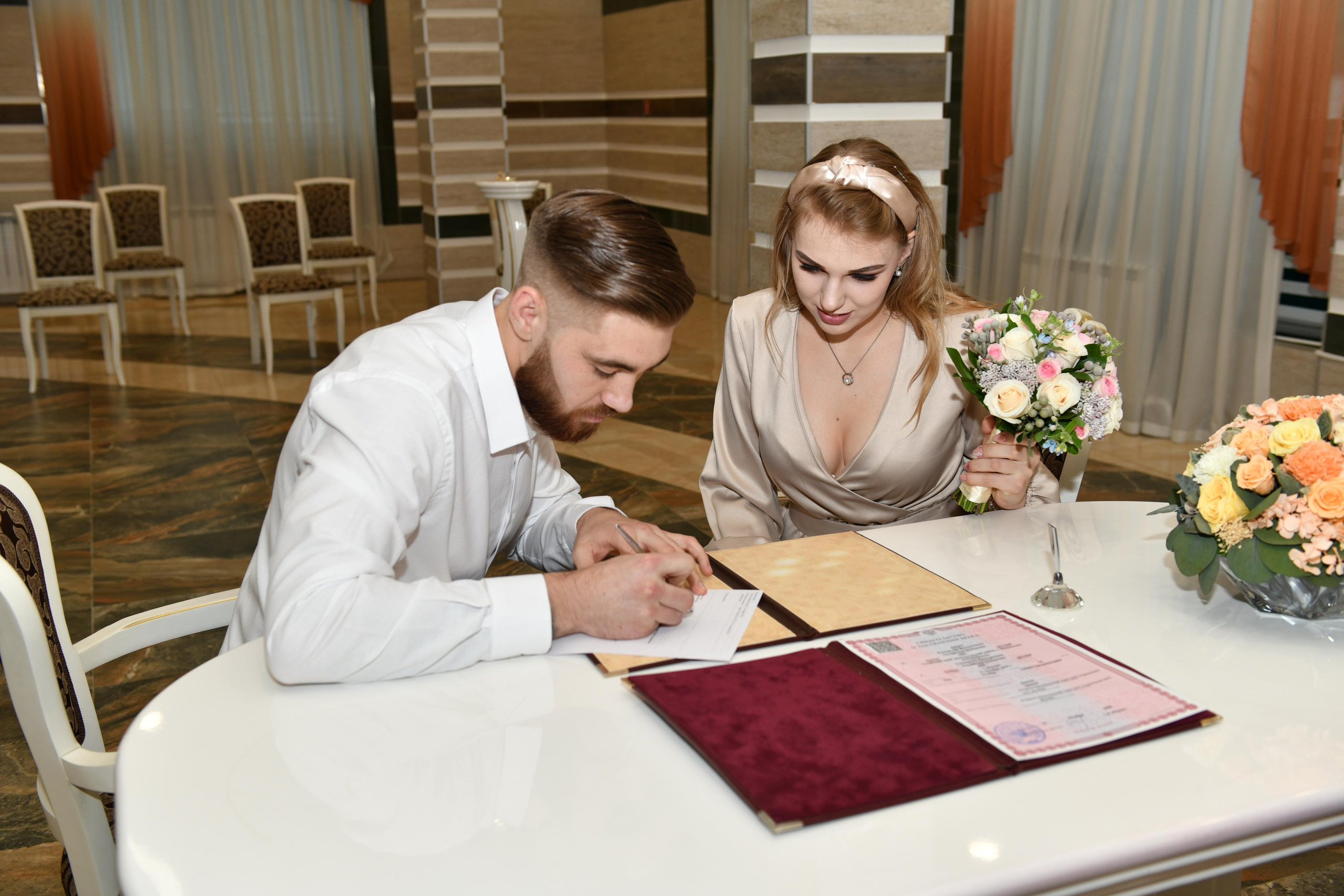 Регистрация брака Елены и Никиты. Свадебный и портретный фотограф в Москве Галина Борисова