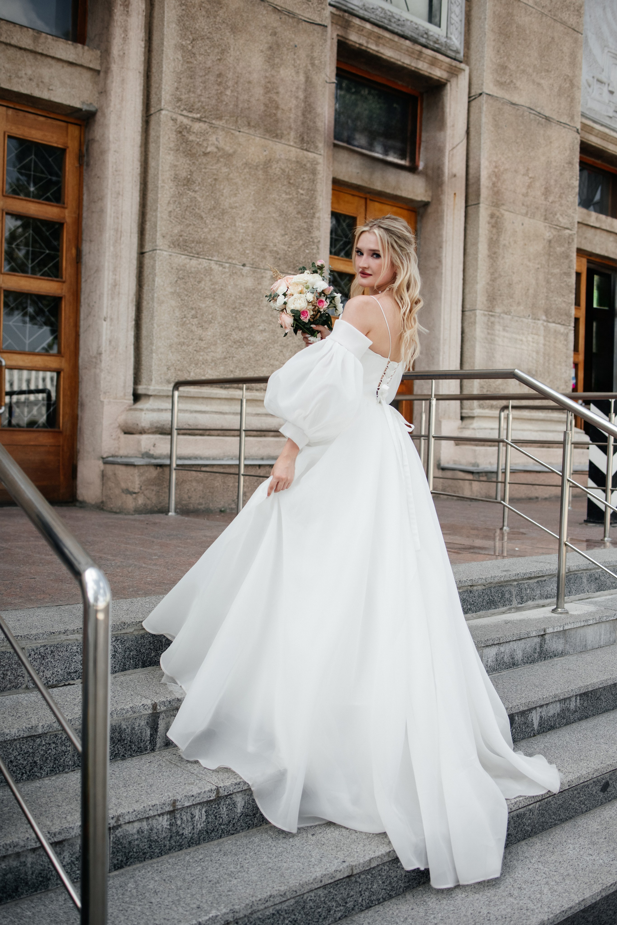 Контакты. Свадебный фотограф в Курске Антон Богданов