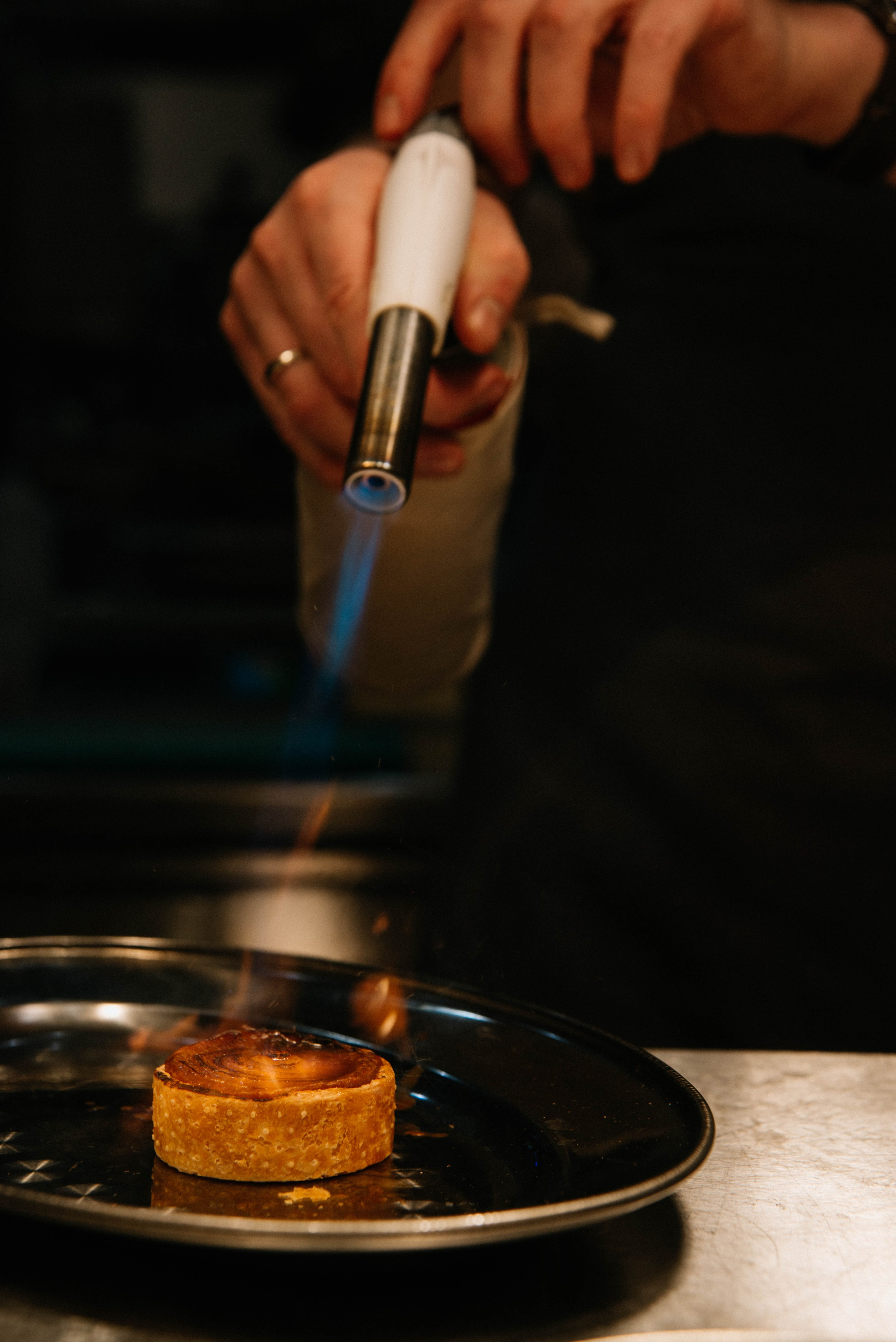 Контентная фотосессия для ресторана La Volte. Ксения Glossa. Портретный и репортажный фотограф в Самаре