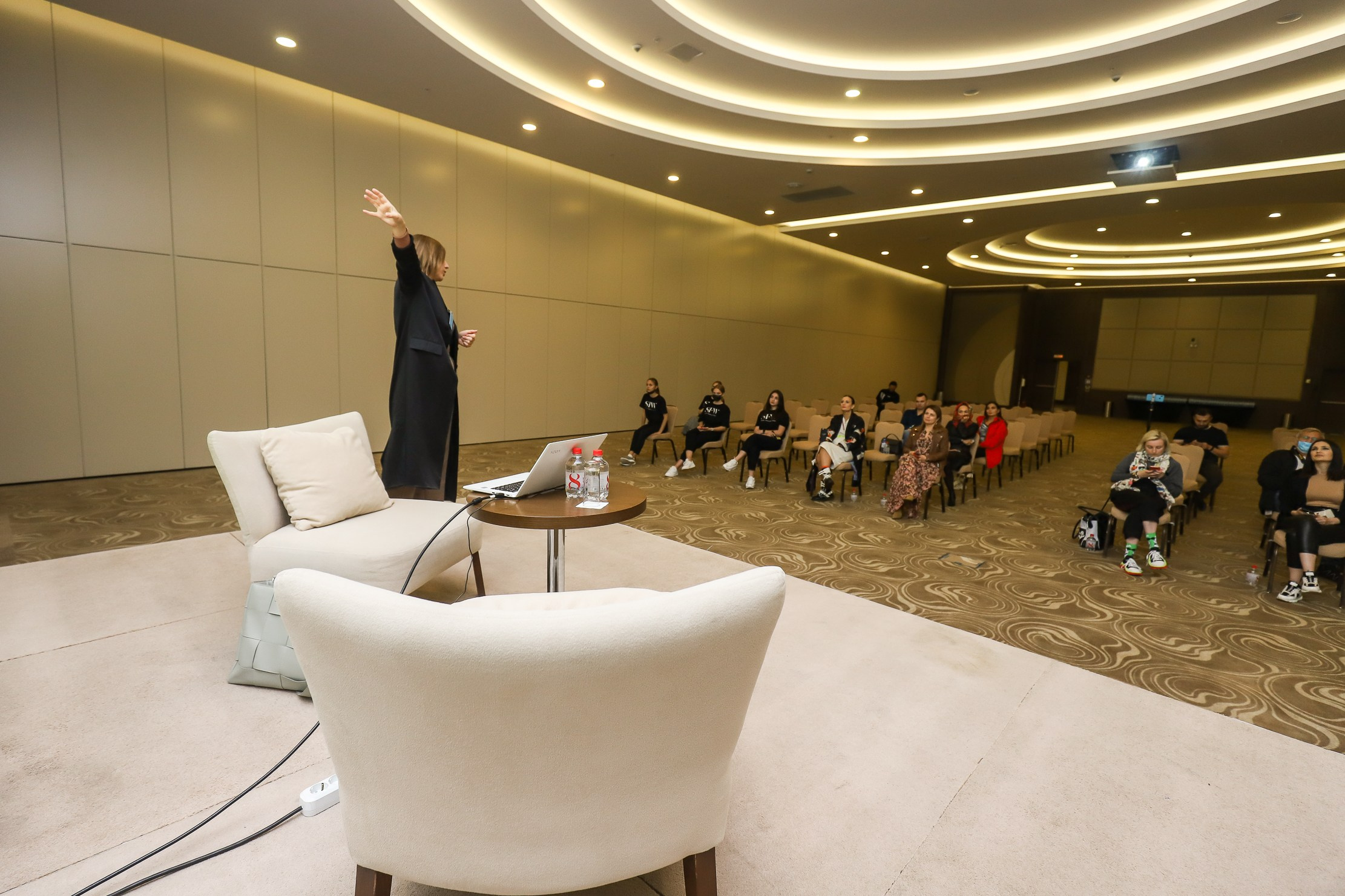 Неделя моды Сочи. Репортажный и fashion фотограф в Москве Сергей Бардин