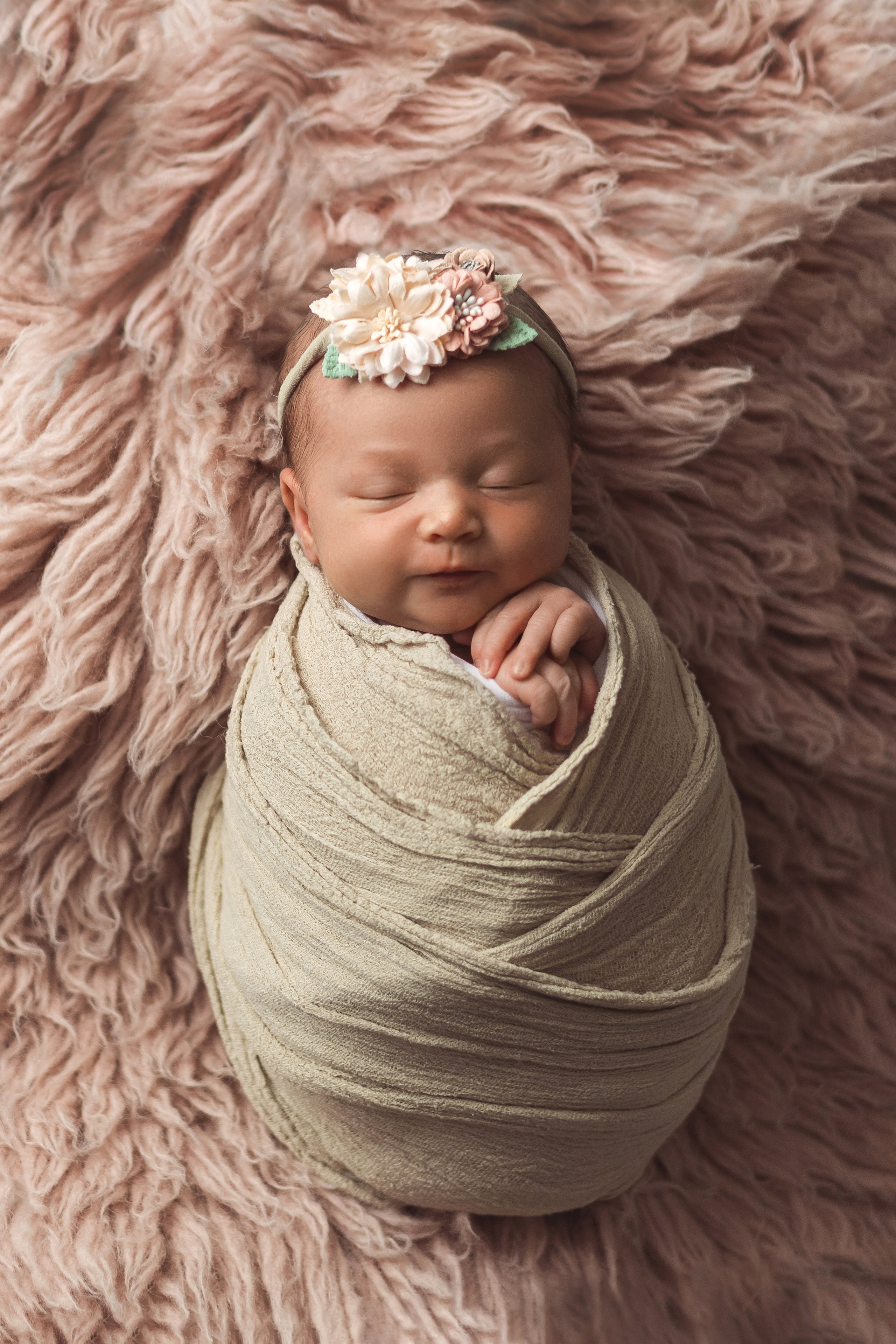 Только малыш. Фотограф новорожденных Саратов