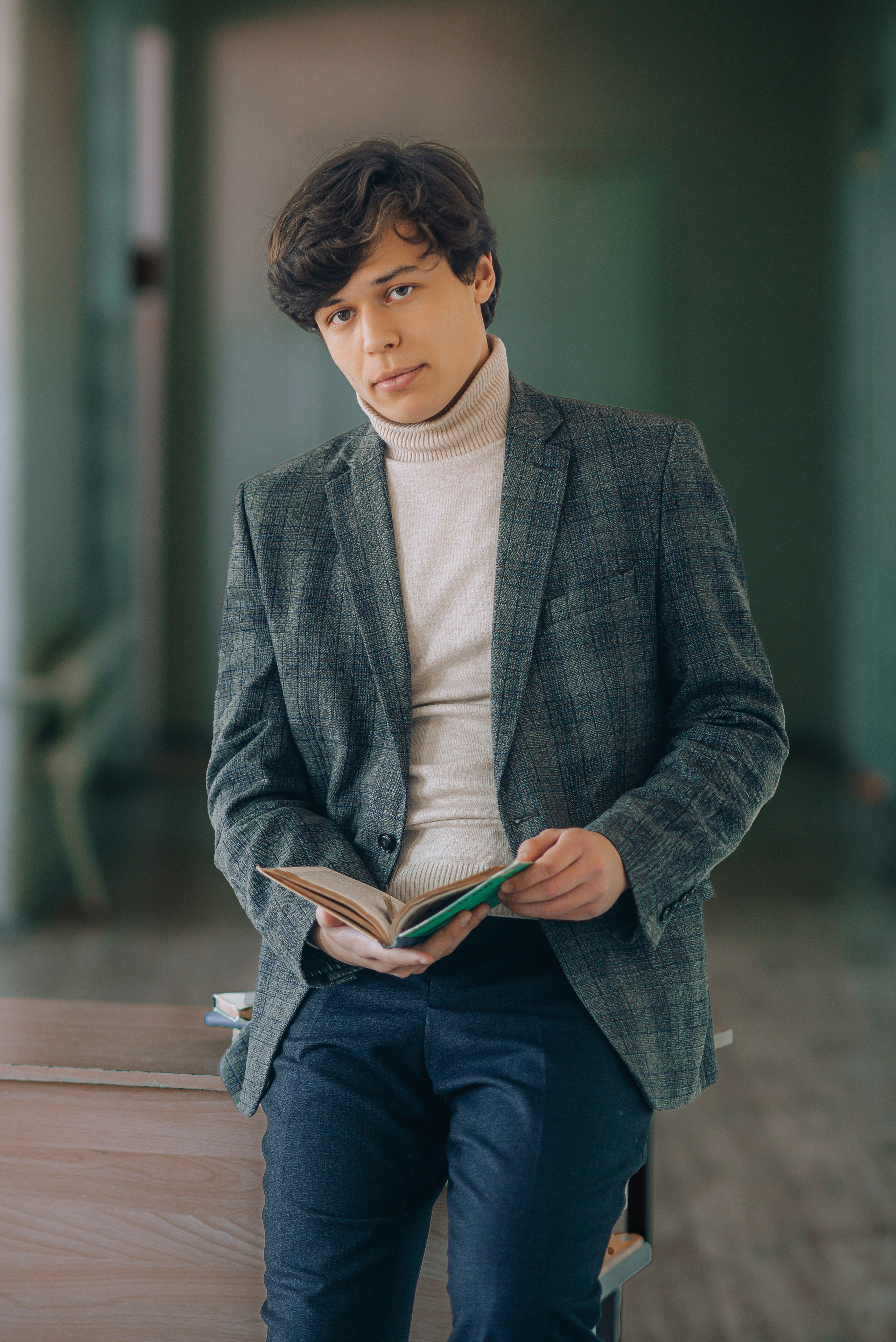 Выпускные альбомы 9-11 класс. Свадебная и концептуальная фотография в городе Улан-Удэ