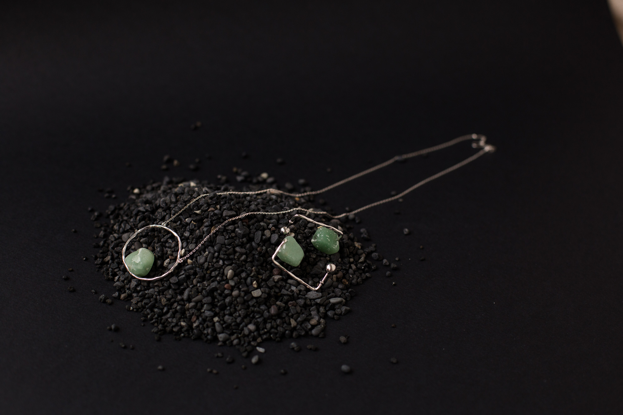 Украшения Lumare Dolce. Фотограф в Черногории — семейная фотосессия с детьми, лавстори,