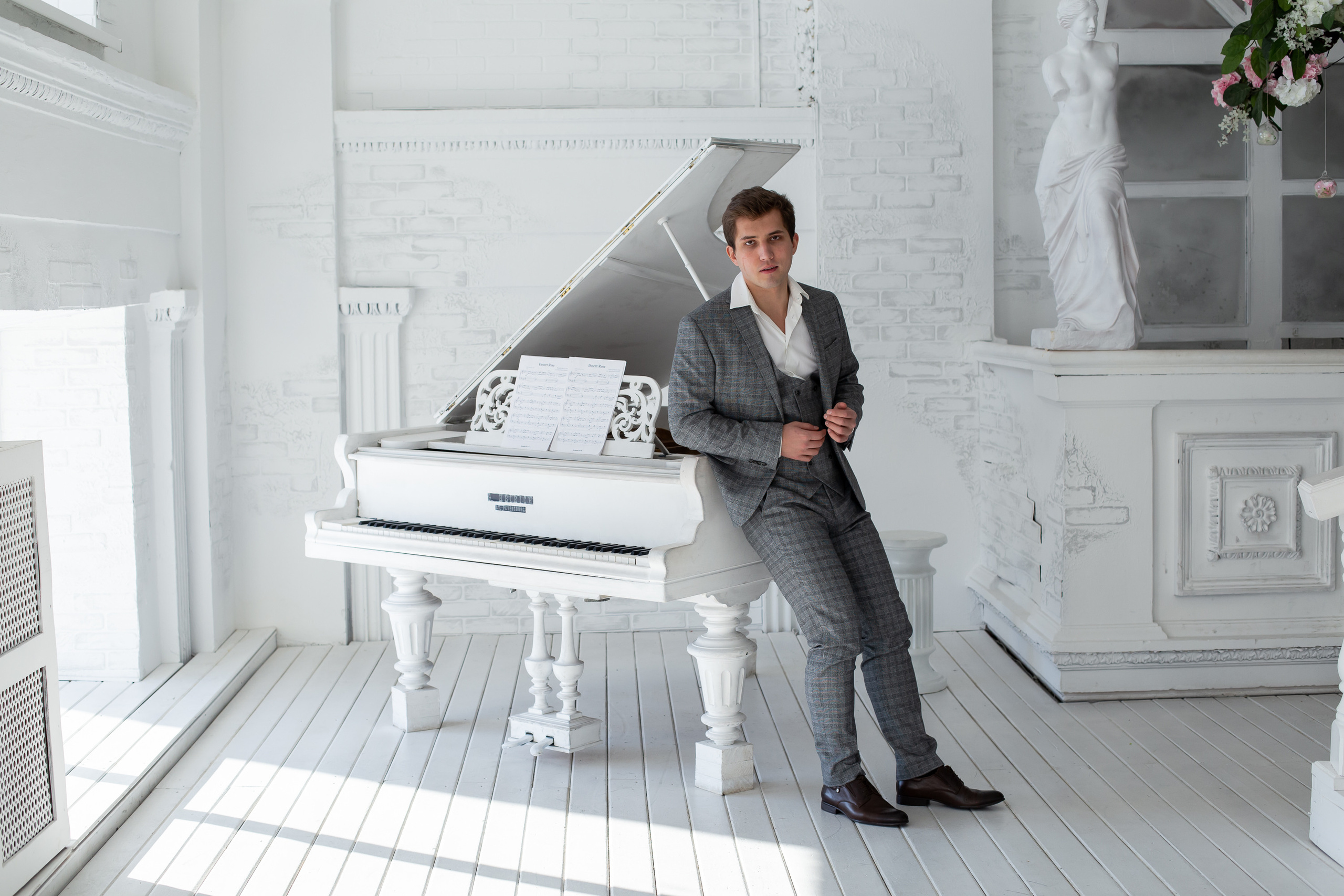 Sergey. Fotograf u Crnoj Gori-porodično fotografisanje sa djecom, lovestory, nekretnine