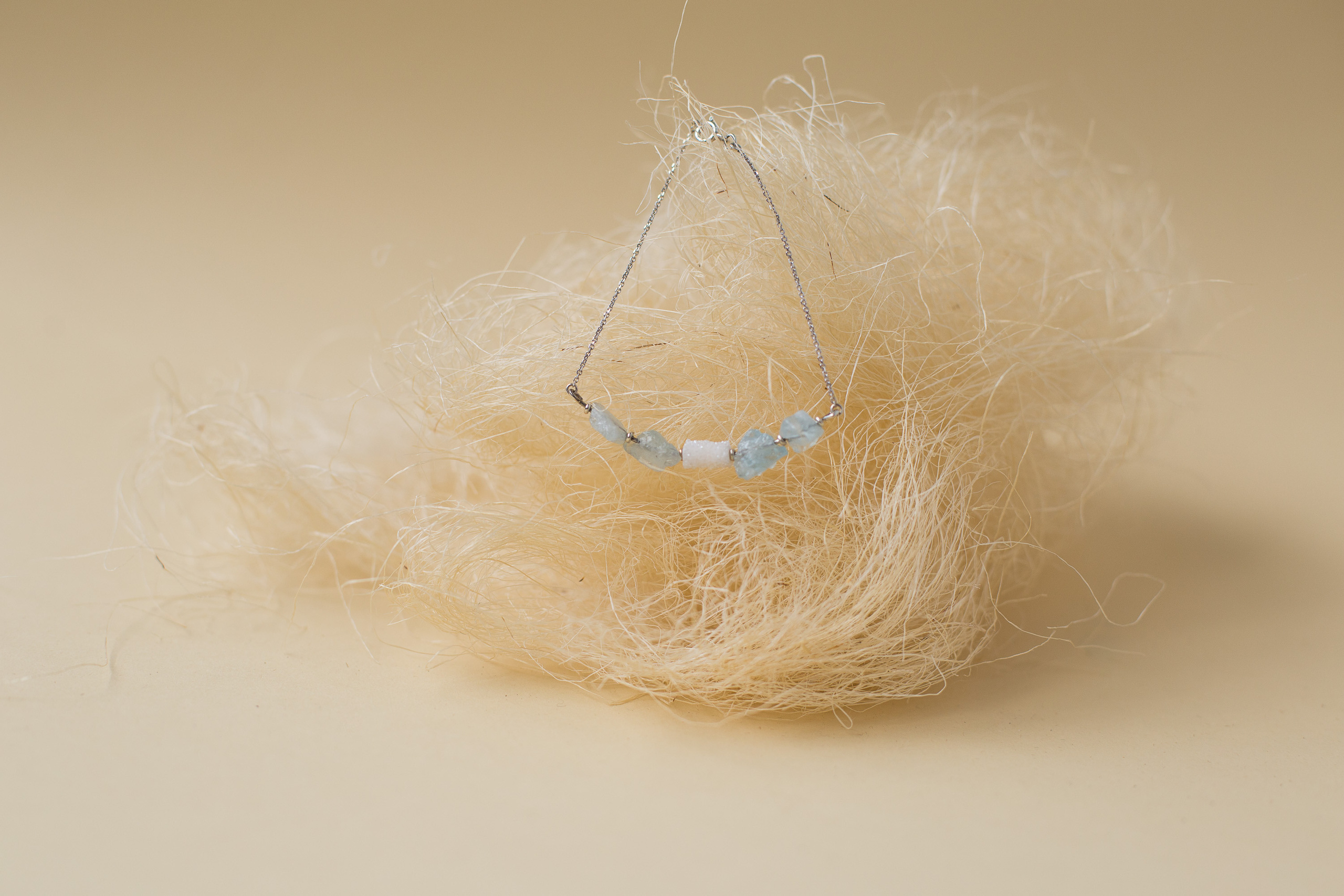 Украшения Lumare Dolce. Фотограф в Черногории — семейная фотосессия с детьми, лавстори,