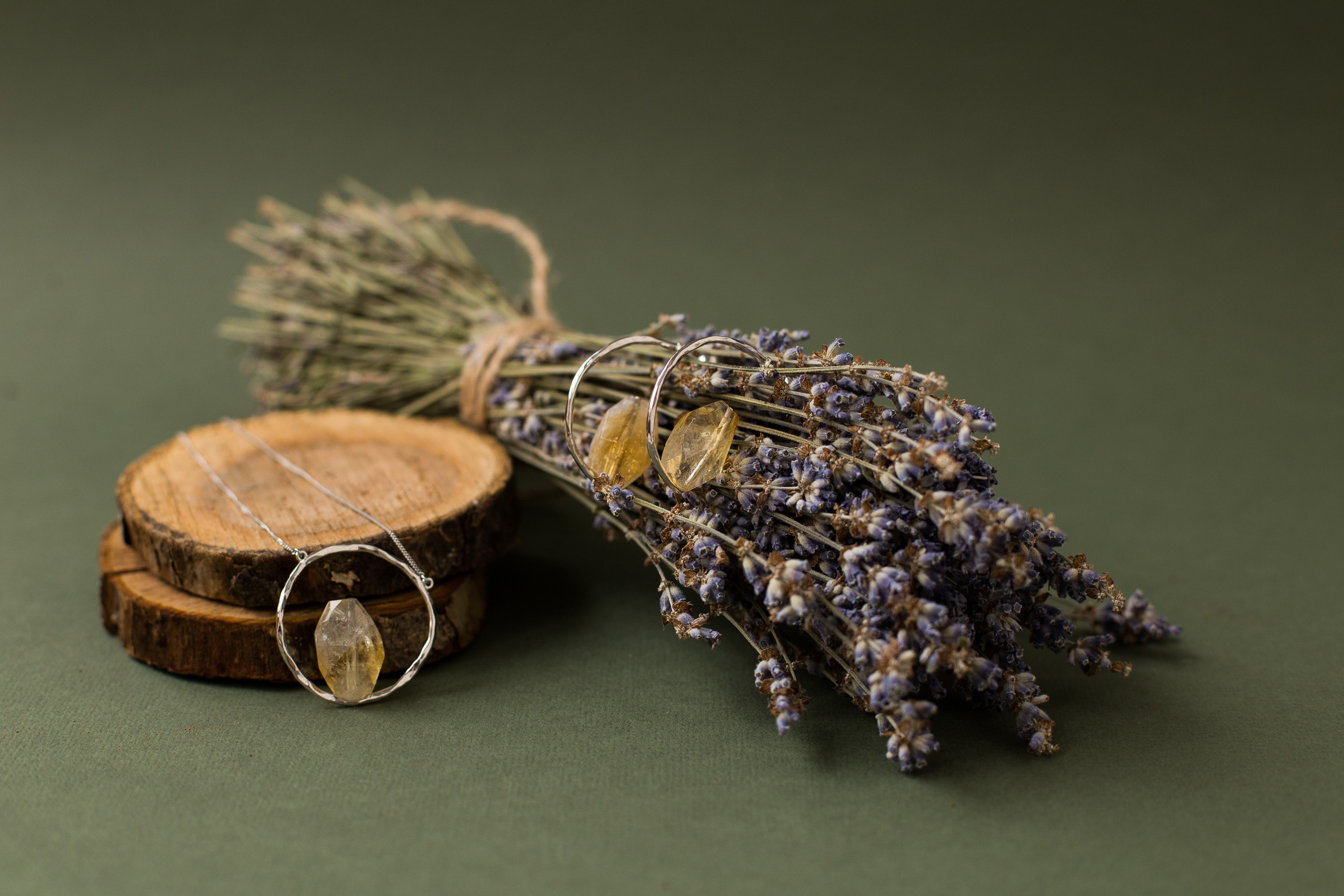 Украшения Lumare Dolce. Фотограф в Черногории — семейная фотосессия с детьми, лавстори,