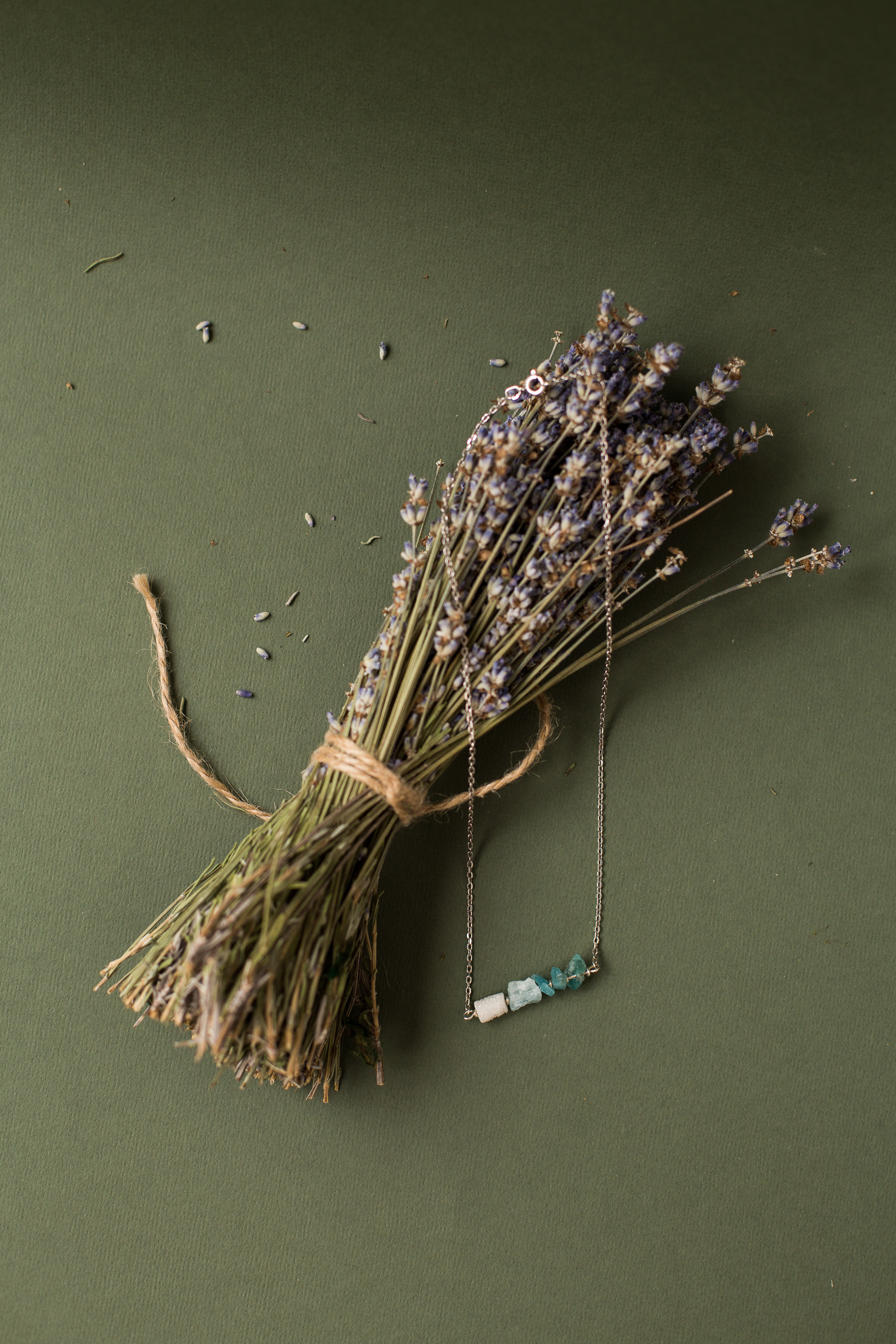 Украшения Lumare Dolce. Фотограф в Черногории — семейная фотосессия с детьми, лавстори,