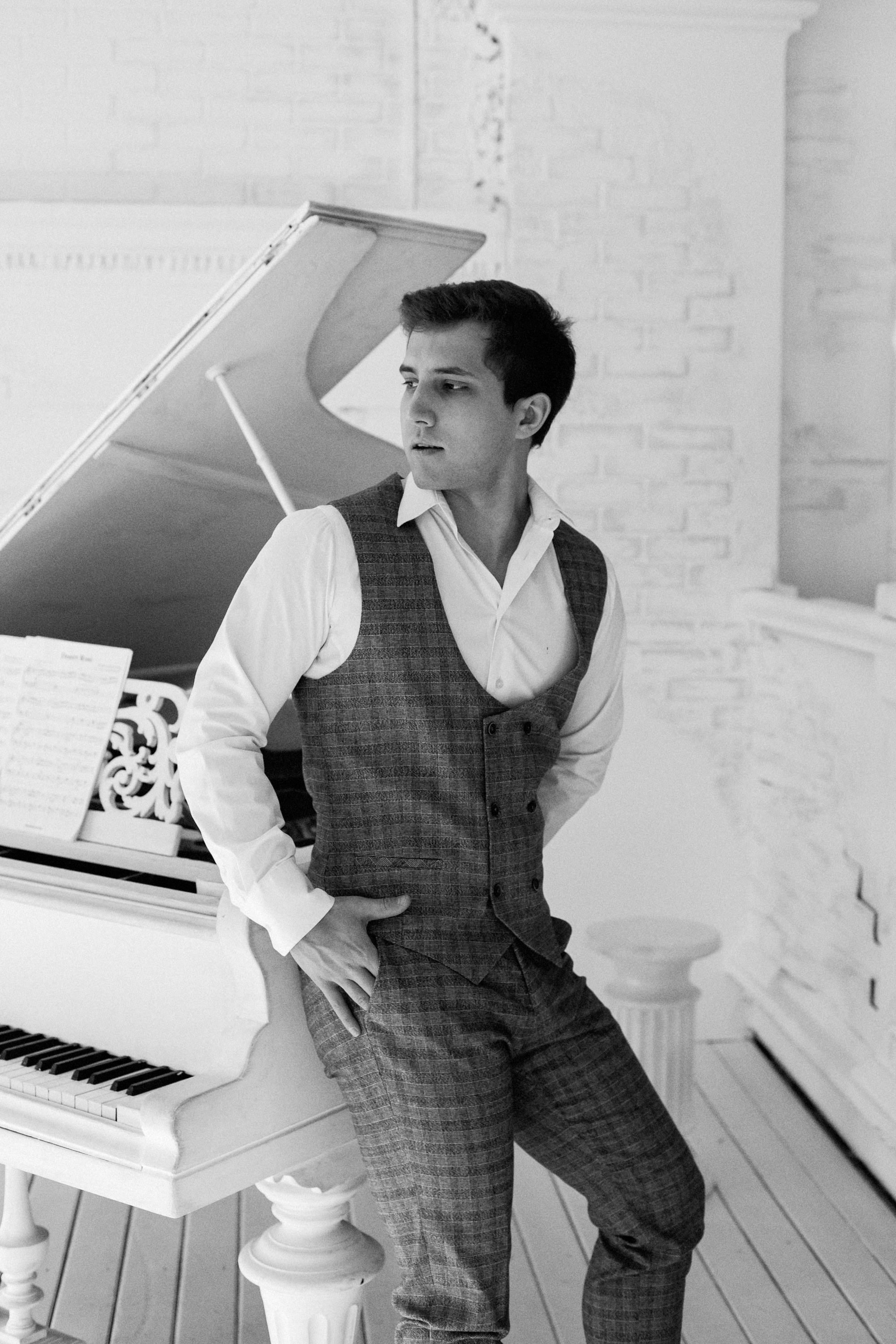 Sergey. Fotograf u Crnoj Gori-porodično fotografisanje sa djecom, lovestory, nekretnine