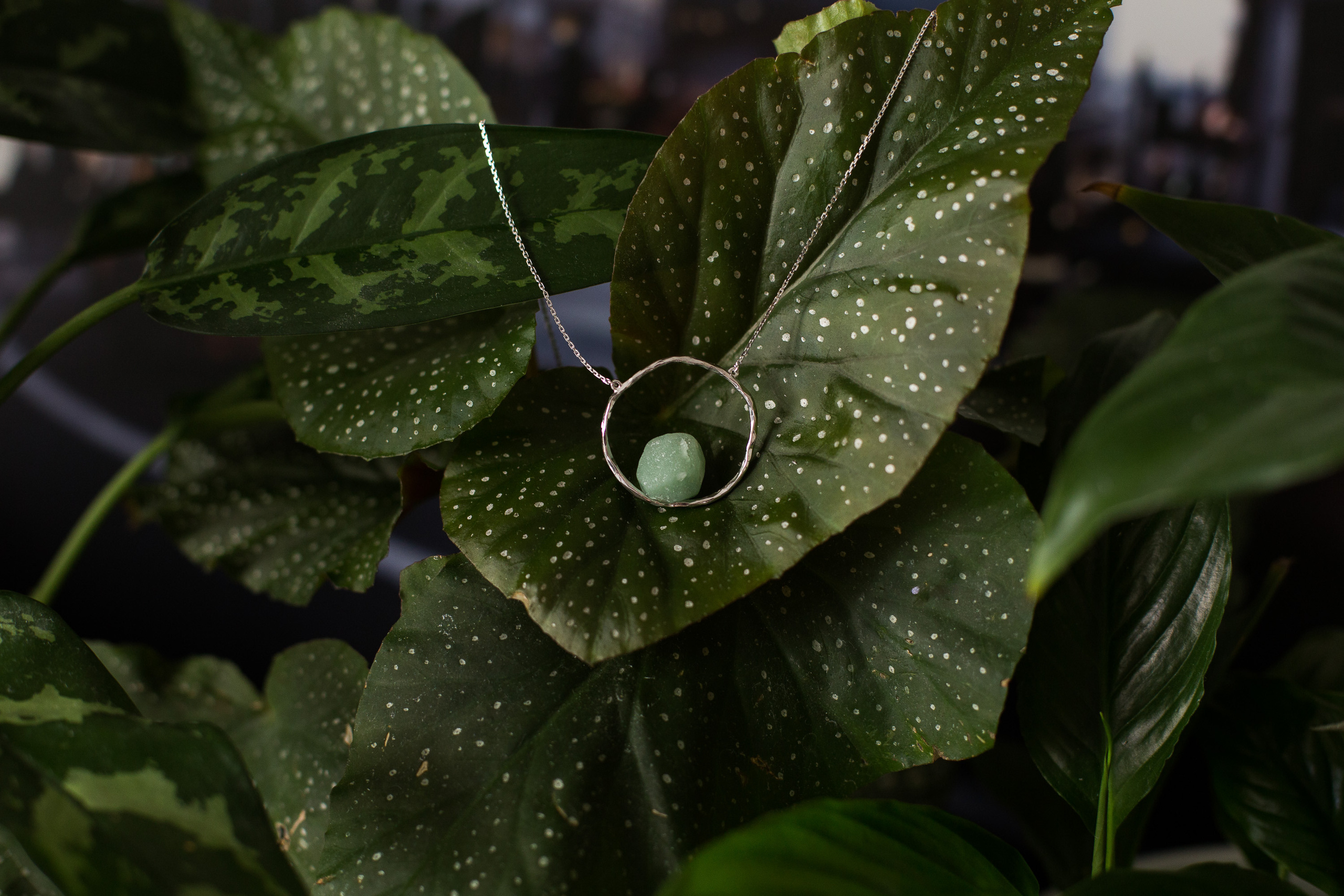 Украшения Lumare Dolce. Фотограф в Черногории — семейная фотосессия с детьми, лавстори,