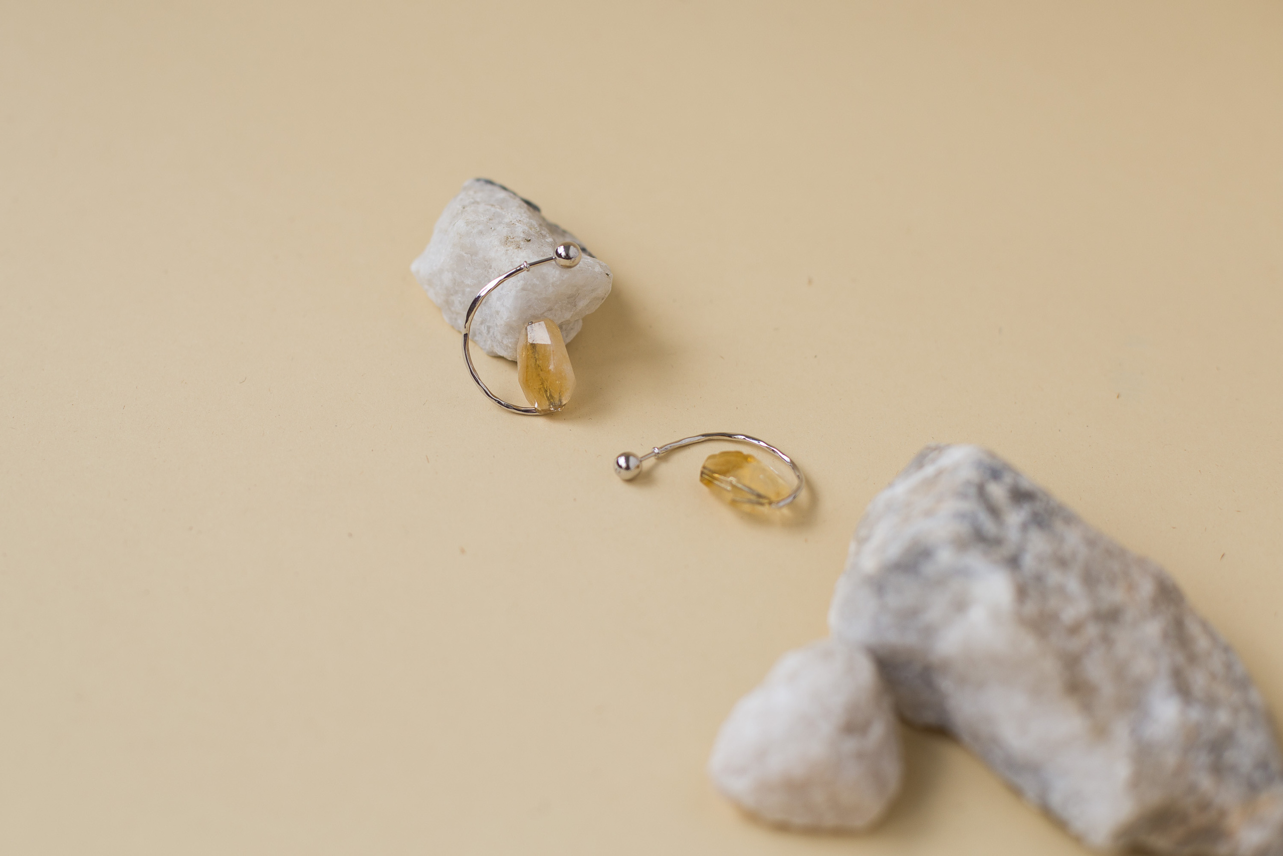 Украшения Lumare Dolce. Фотограф в Черногории — семейная фотосессия с детьми, лавстори,