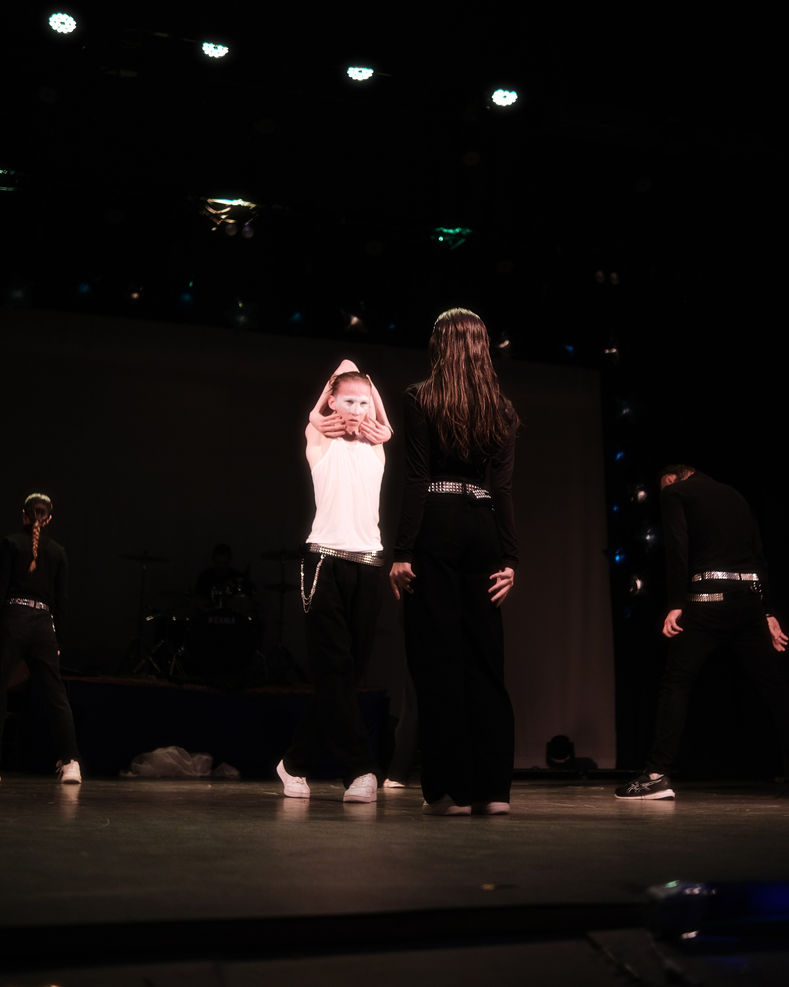 Репортаж отчетного концерта студии танца X-Static. Креативный фотограф и ретушёр в Омске