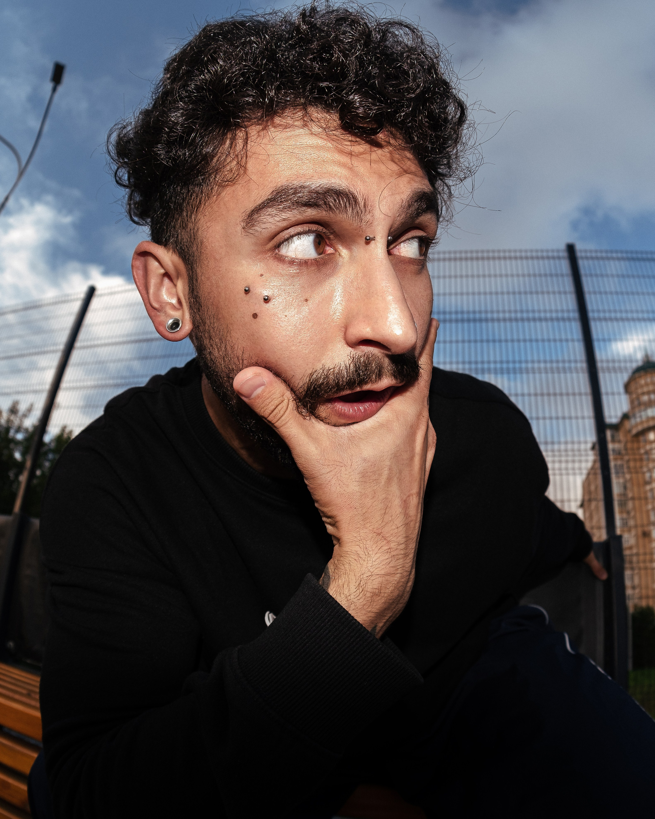 Саша. Креативный фотограф и ретушёр в Омске