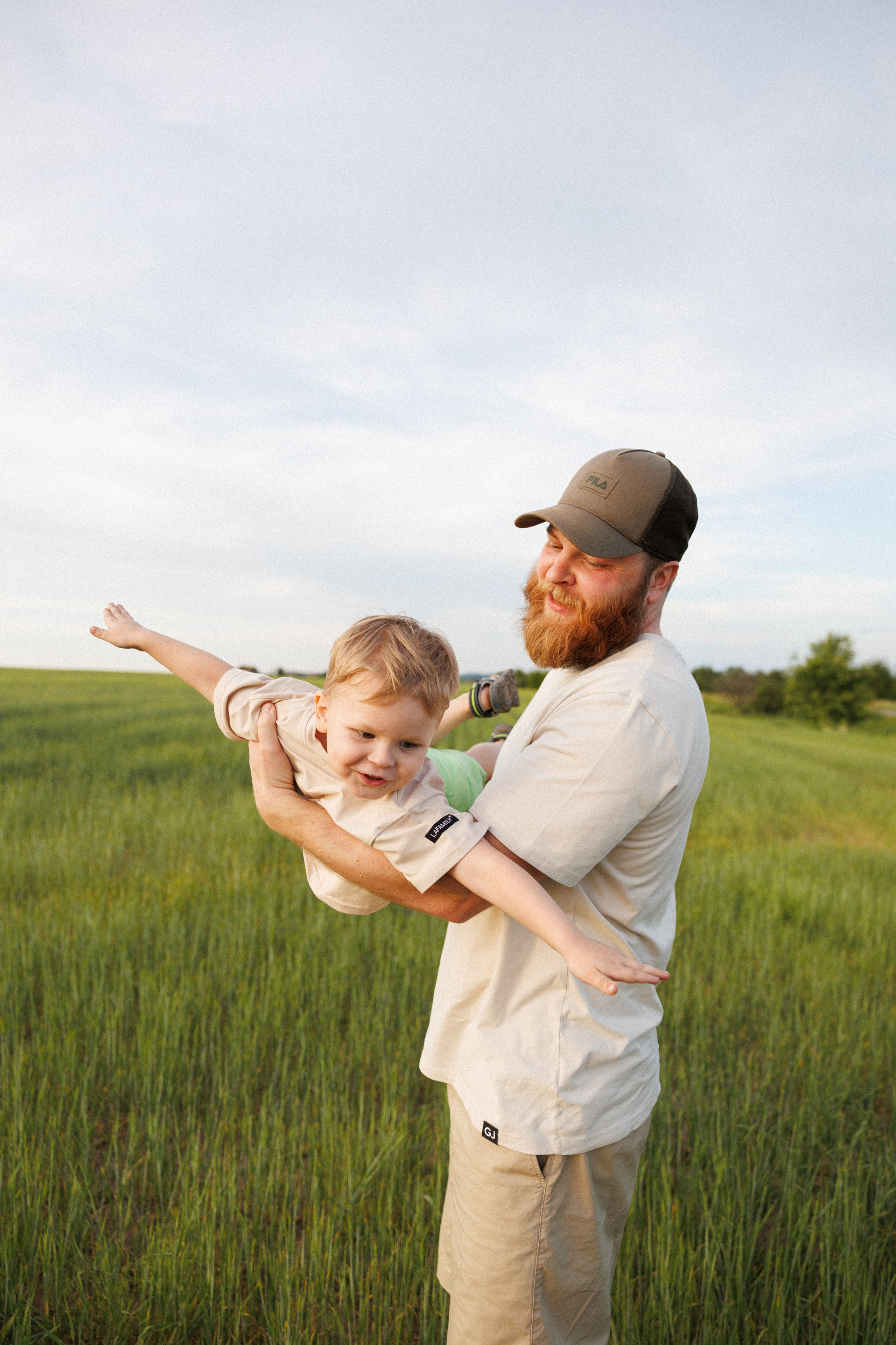 Летняя семейная с Юлей, Никитой и их детишками. Привет! Меня зовут Лера, я фотограф в Нижнем Новгороде