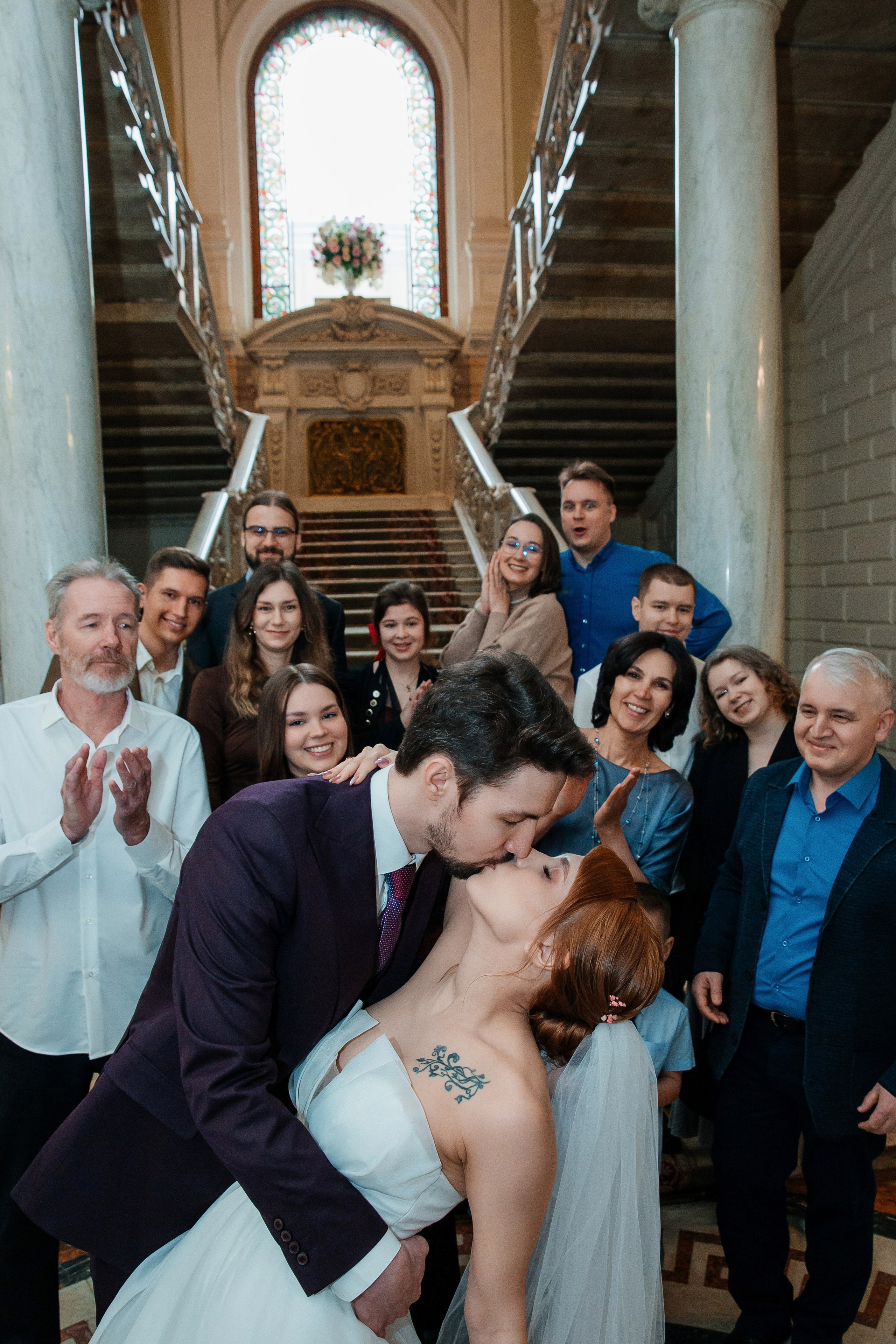 Первый ЗАГС и Фотосессия на Витебском в апреле. Свадебный фотограф в Санкт-Петербурге Вика Стукачева