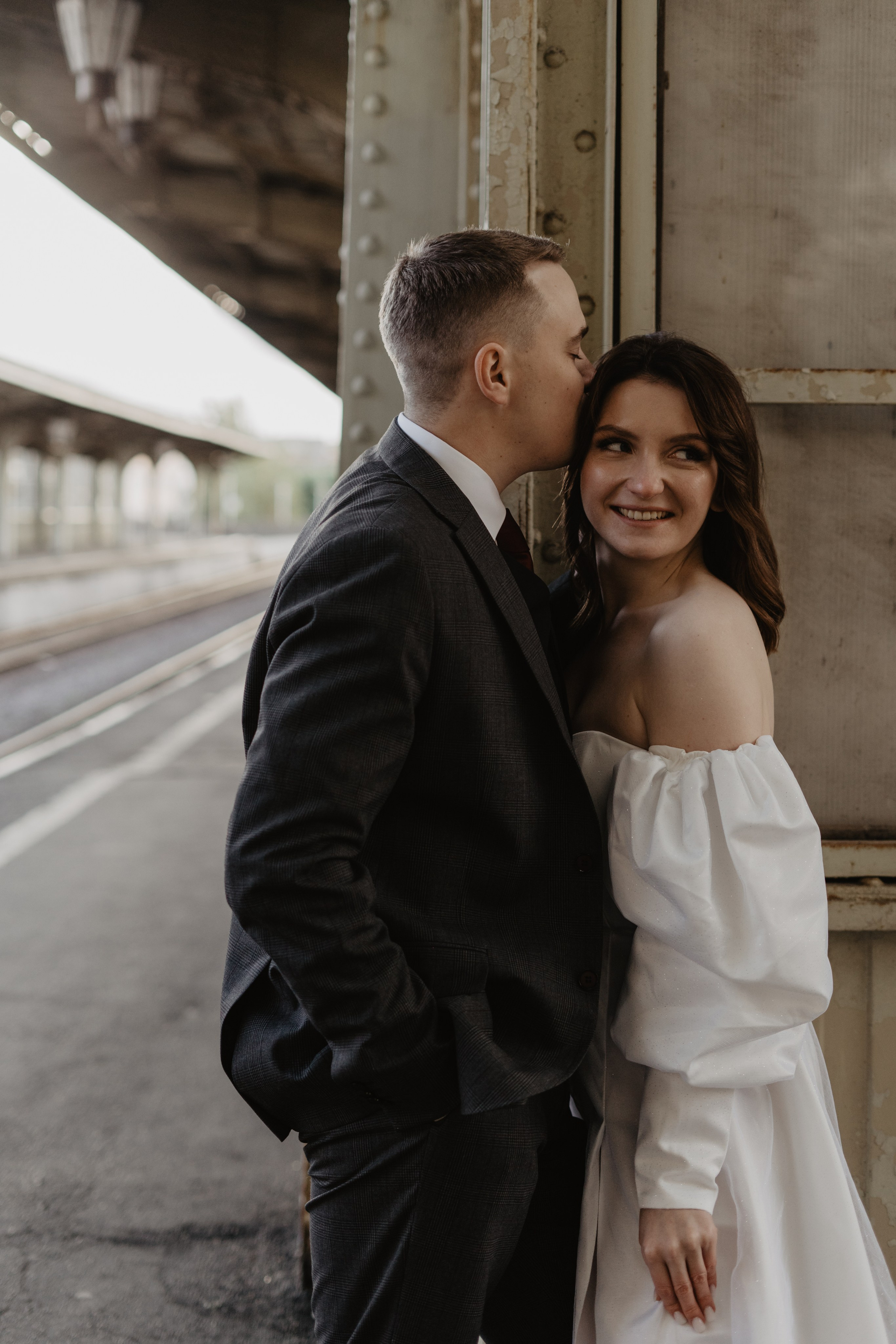 Оксана & Денис | Влюбленные на вокзале. Дина Альбур | Фотограф в Санкт-Петербурге