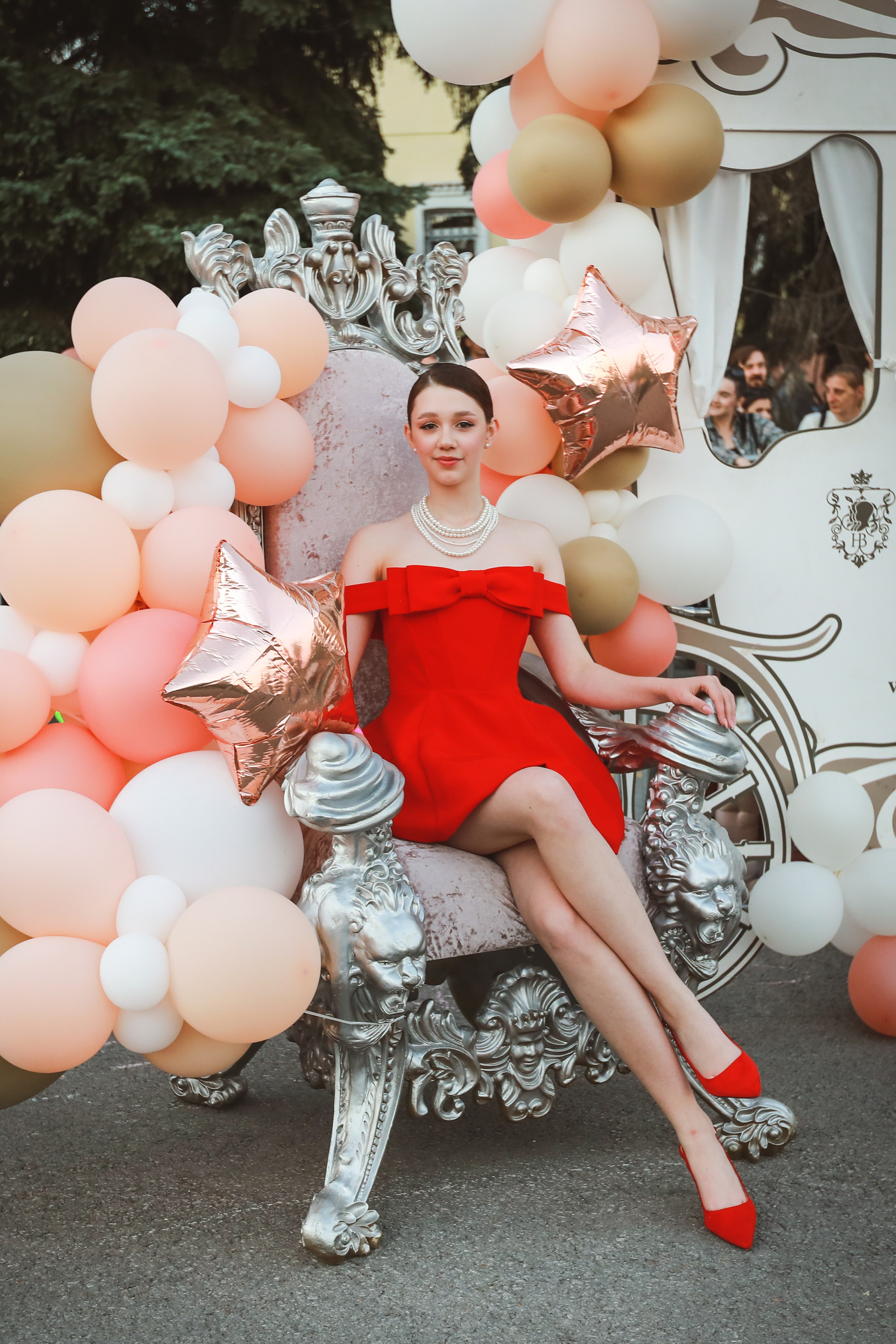 Выпускные альбомы в Липецке фотограф Медведева Лариса. 