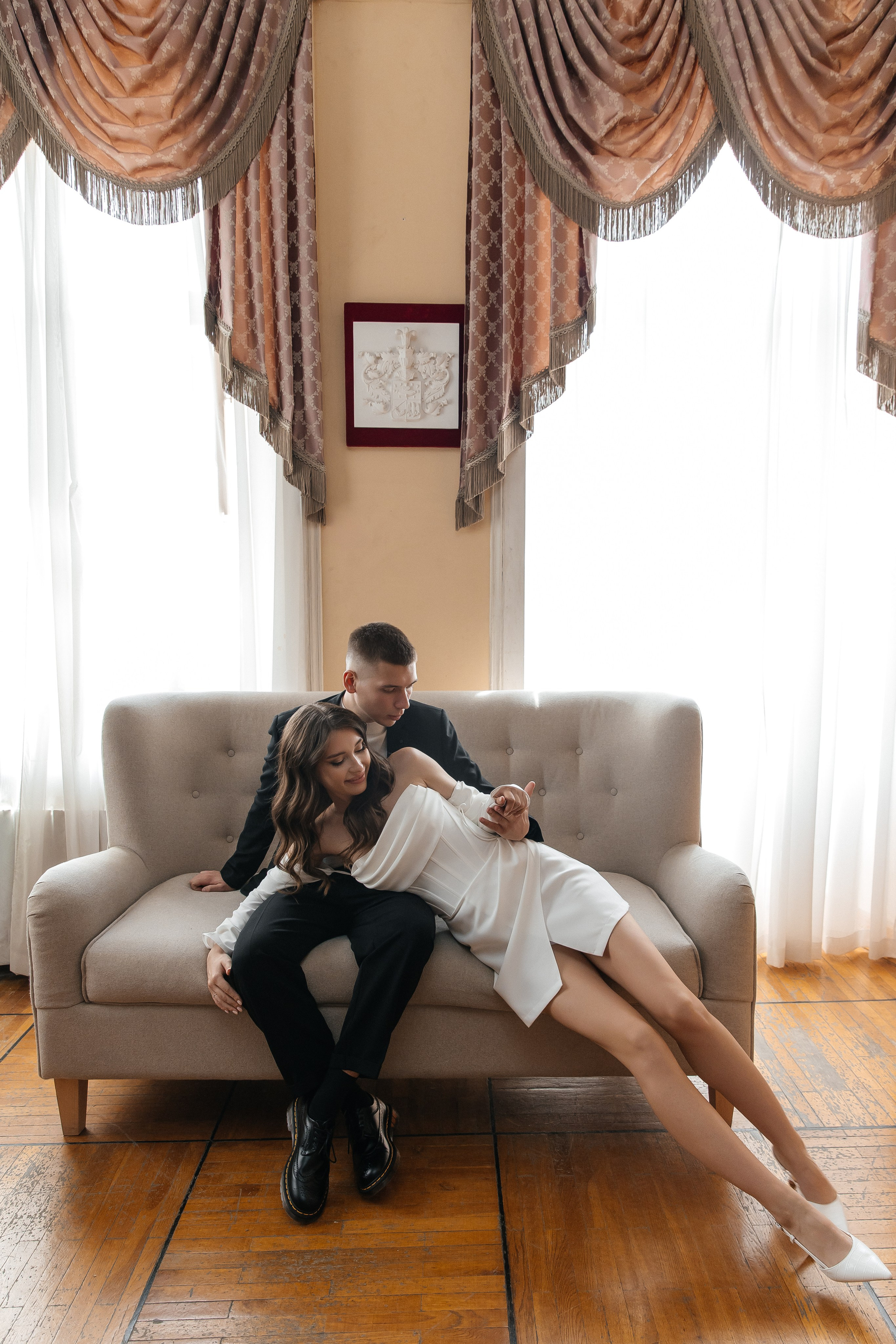 Даниил и Анастасия. Свадебная фотосессия в Библиотеке-читальне им. А. С. Пушкина. Фотограф и видеограф Анна Домашенко