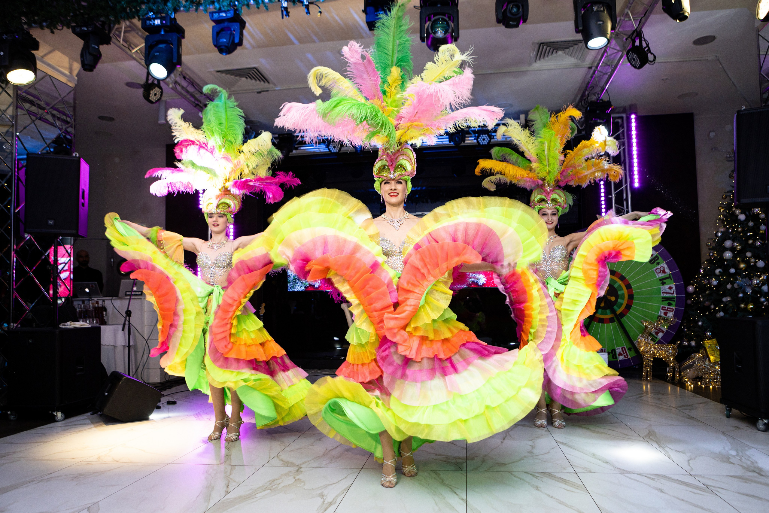 Репортажный Фотограф СПб: Корпоративы, События, Бизнес-портрет в Санкт-Петербурге. Фото и Видеосъемка на ваше мероприятие. Александр Романов