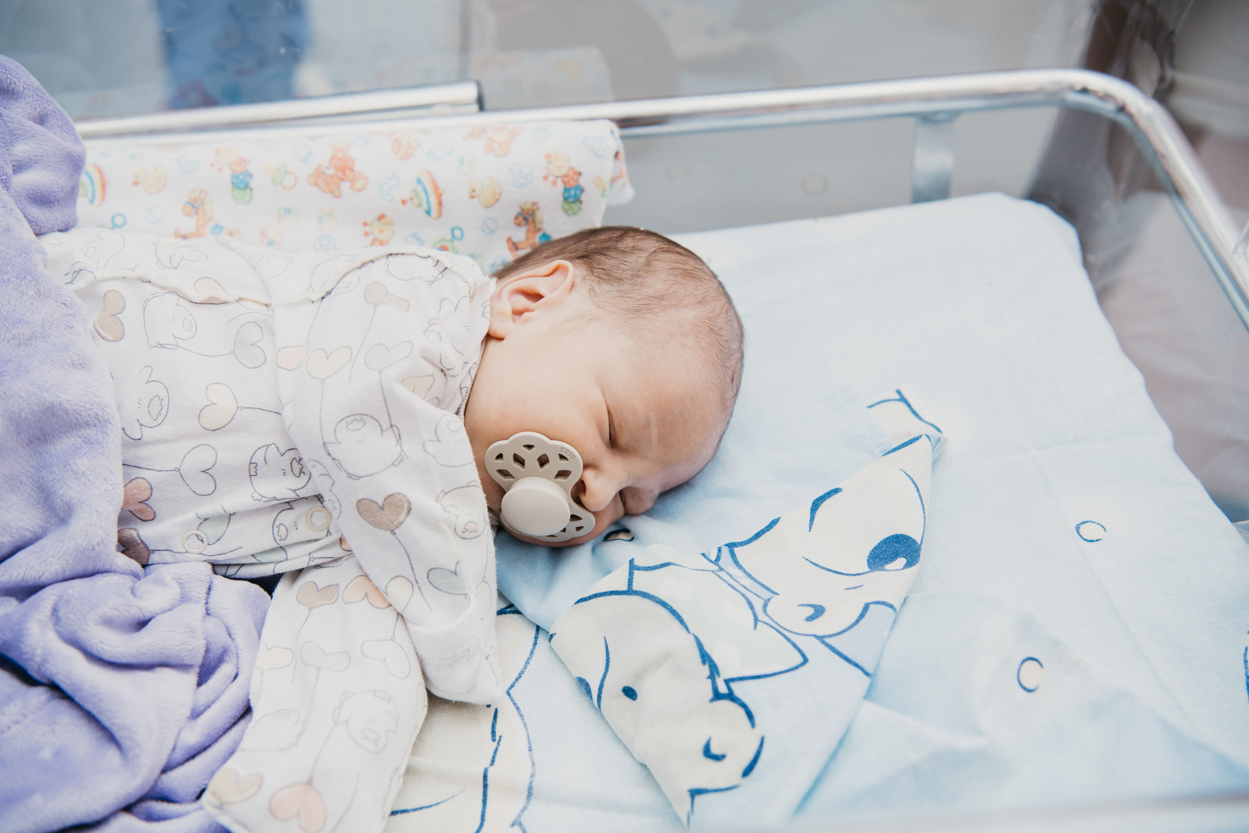 Выписка Назара. На Севастопольском. Фотограф на выписку из роддома в Москве и МО
