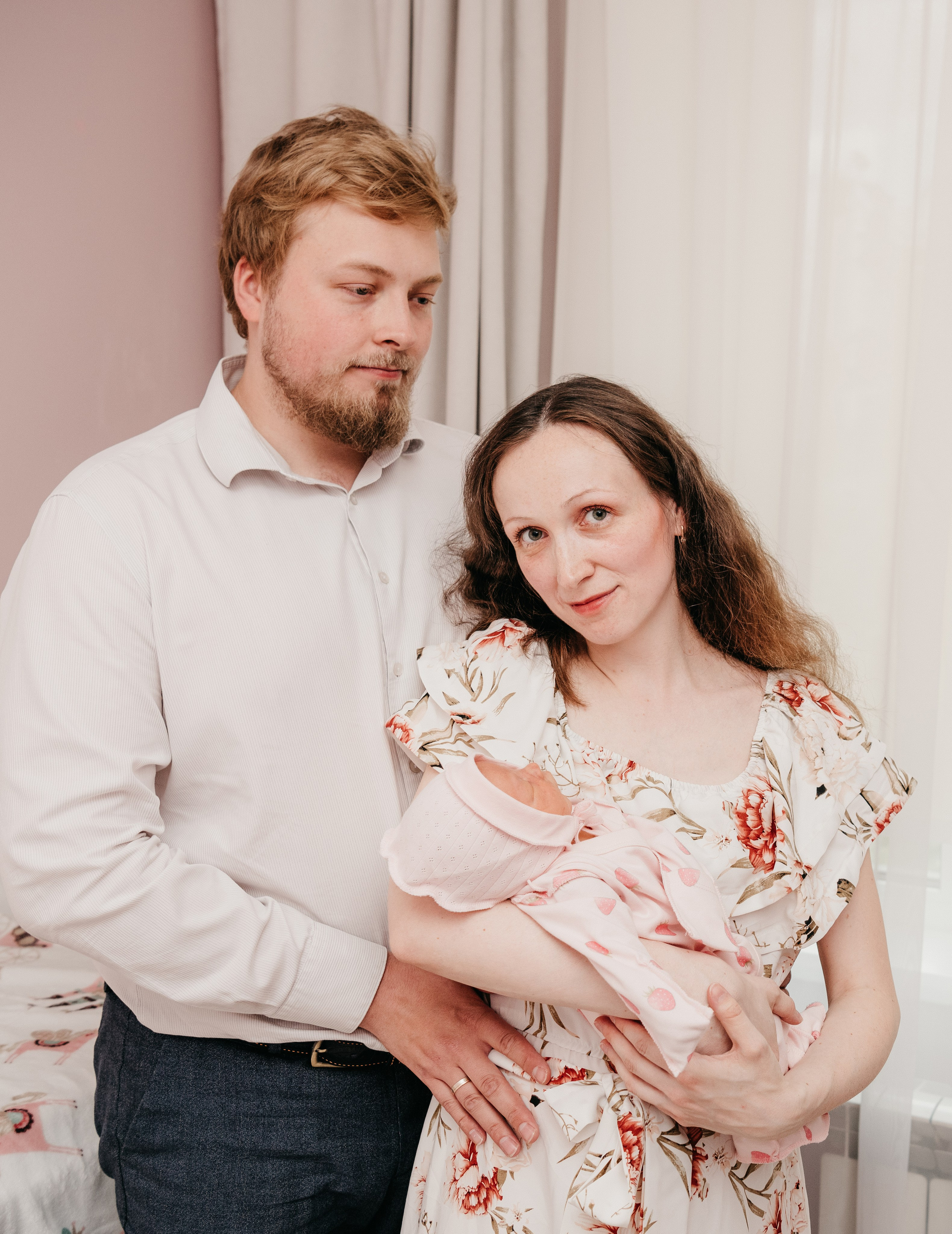 Выписка Виктории. Фотограф на выписку из роддома в Москве и МО