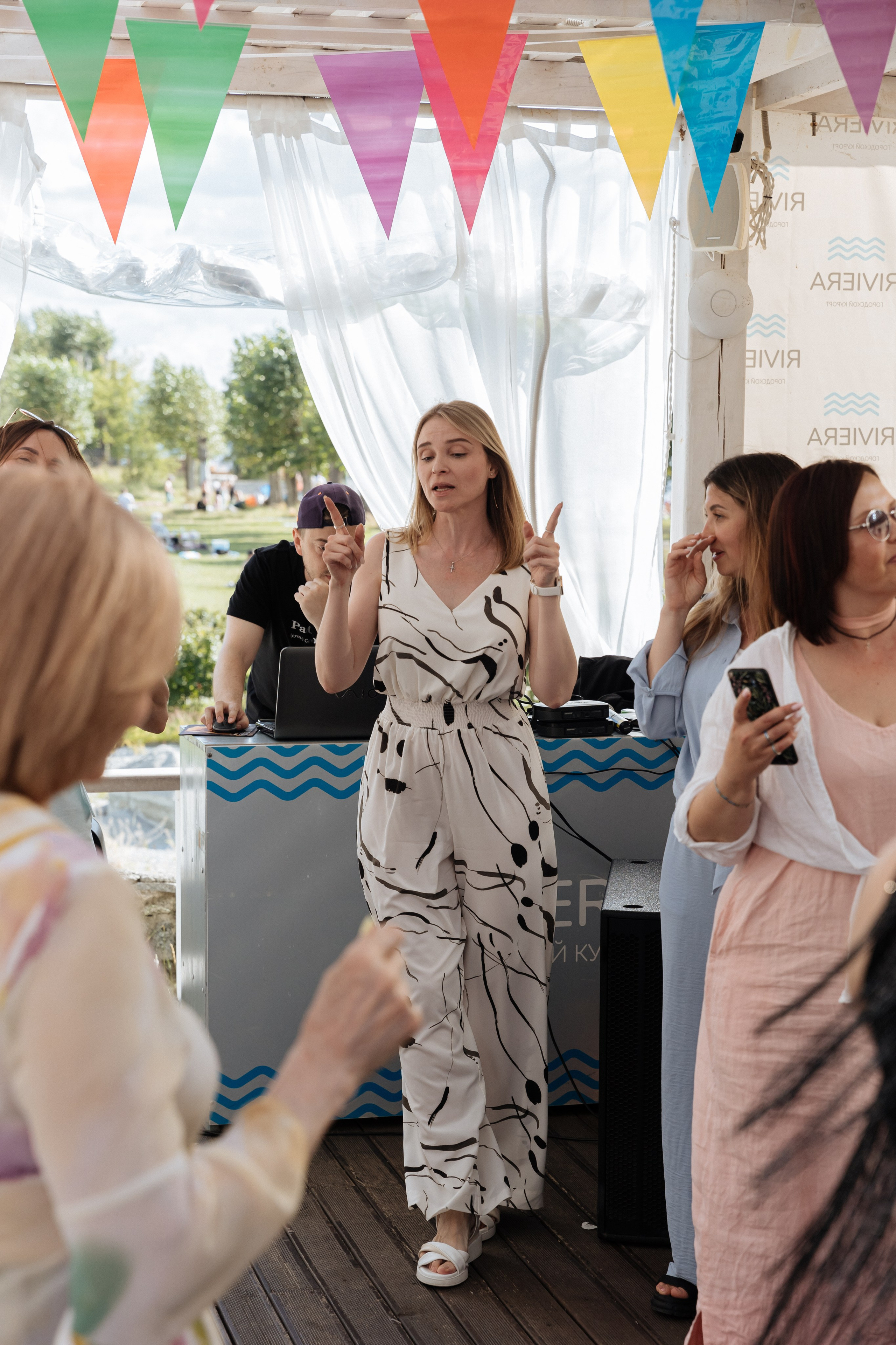 ПК Контур «День Рождение 18 лет». Мозжерина Ирина — Свадебный и семейный фотограф в Екатеринбурге