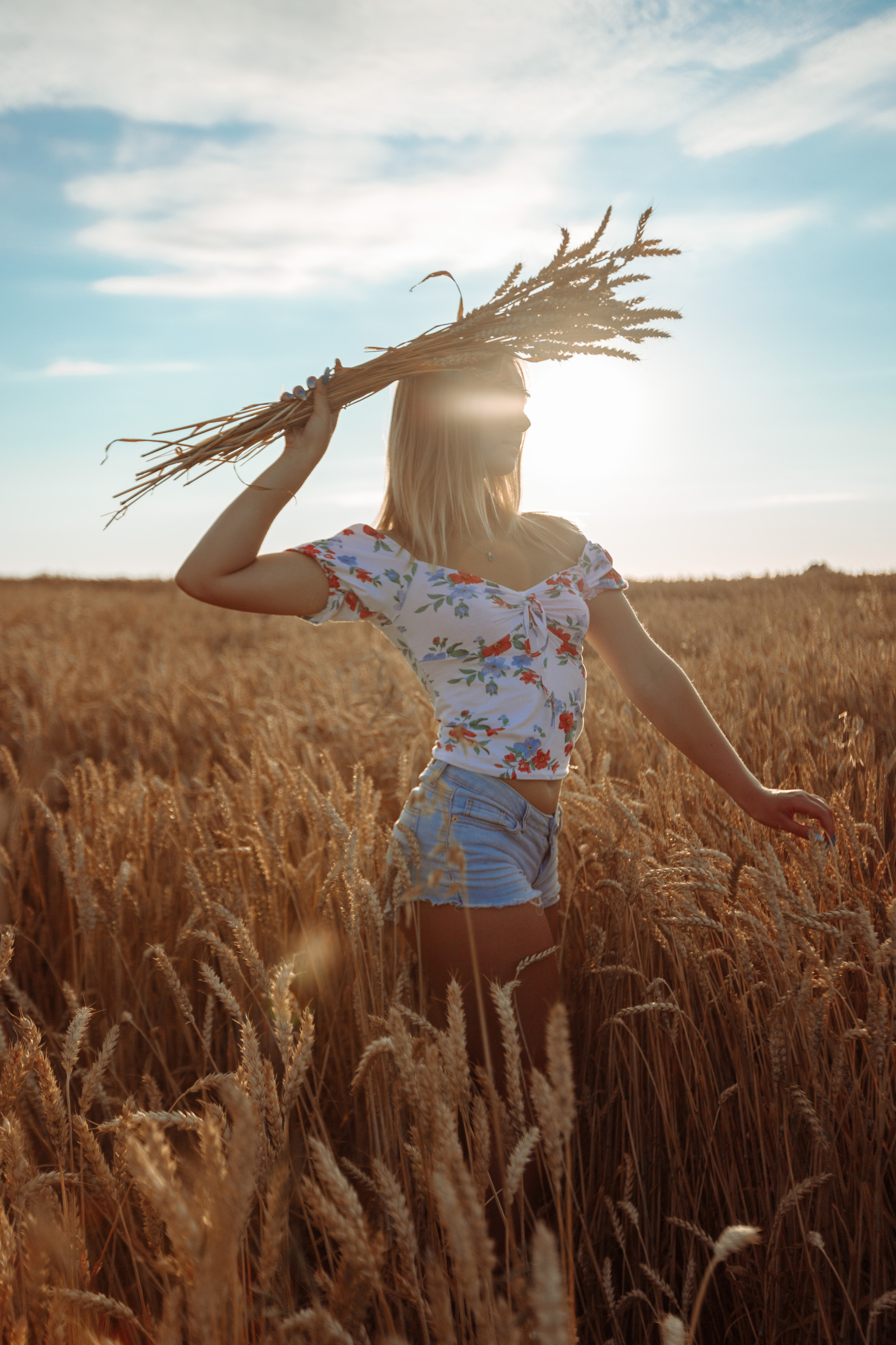 Поле (Оксана). Фотография