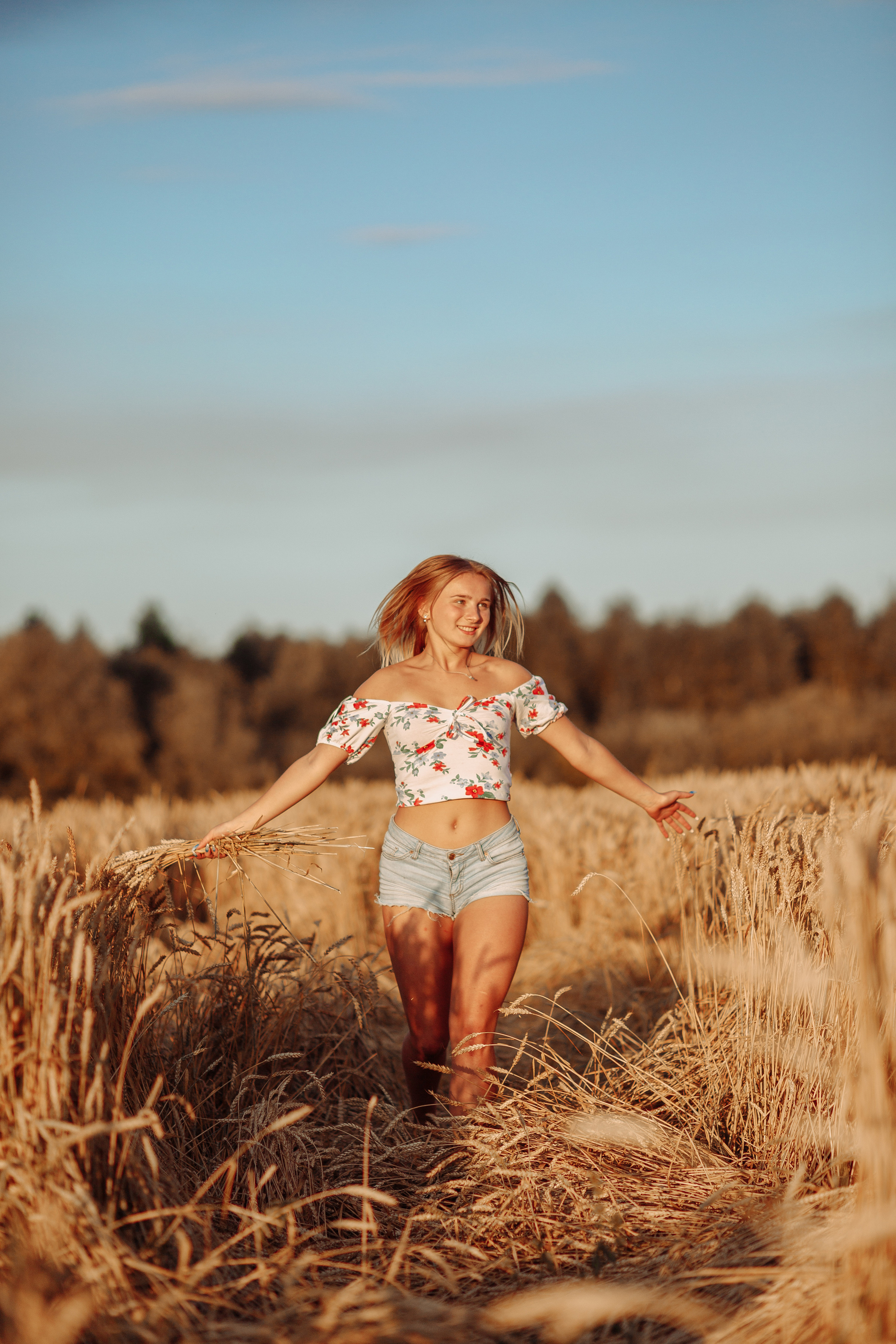 Поле (Оксана). Фотография