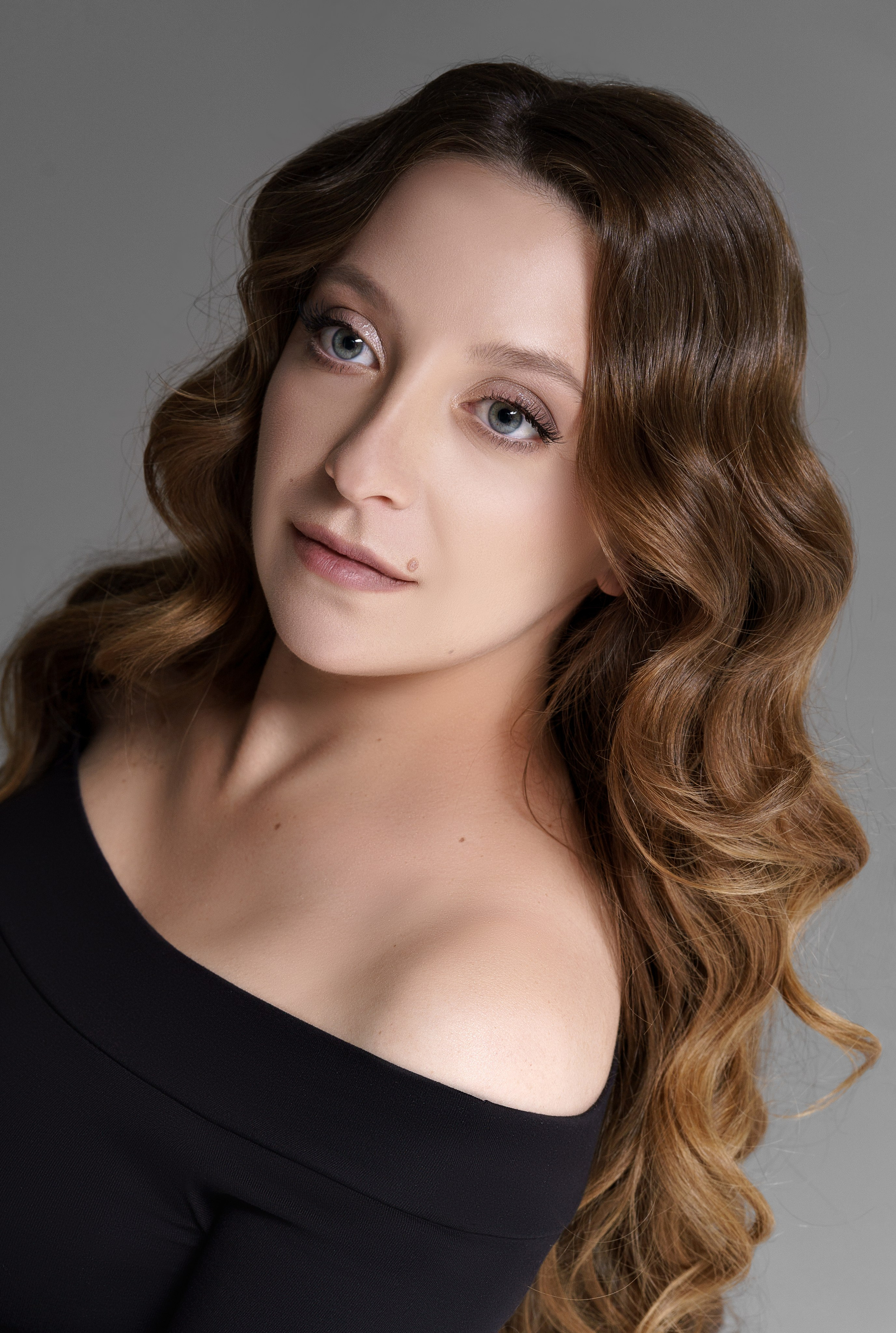 Фотосессия беременности в стиле «Минимализм». Виктория Беник